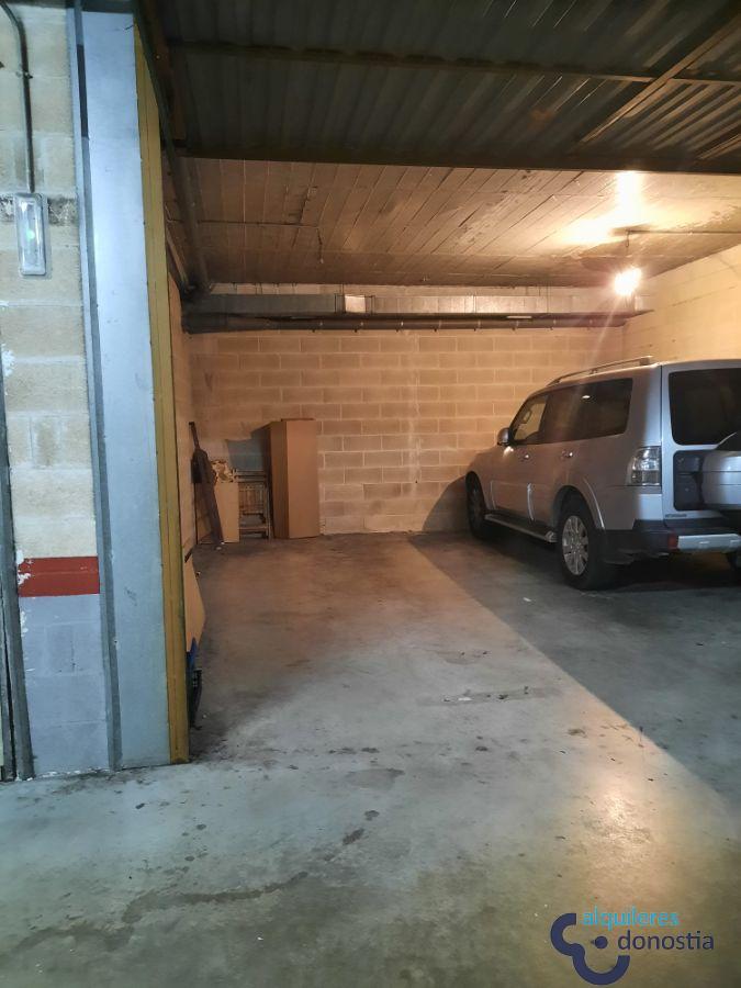 For rent of garage in Rentería-Errenteria