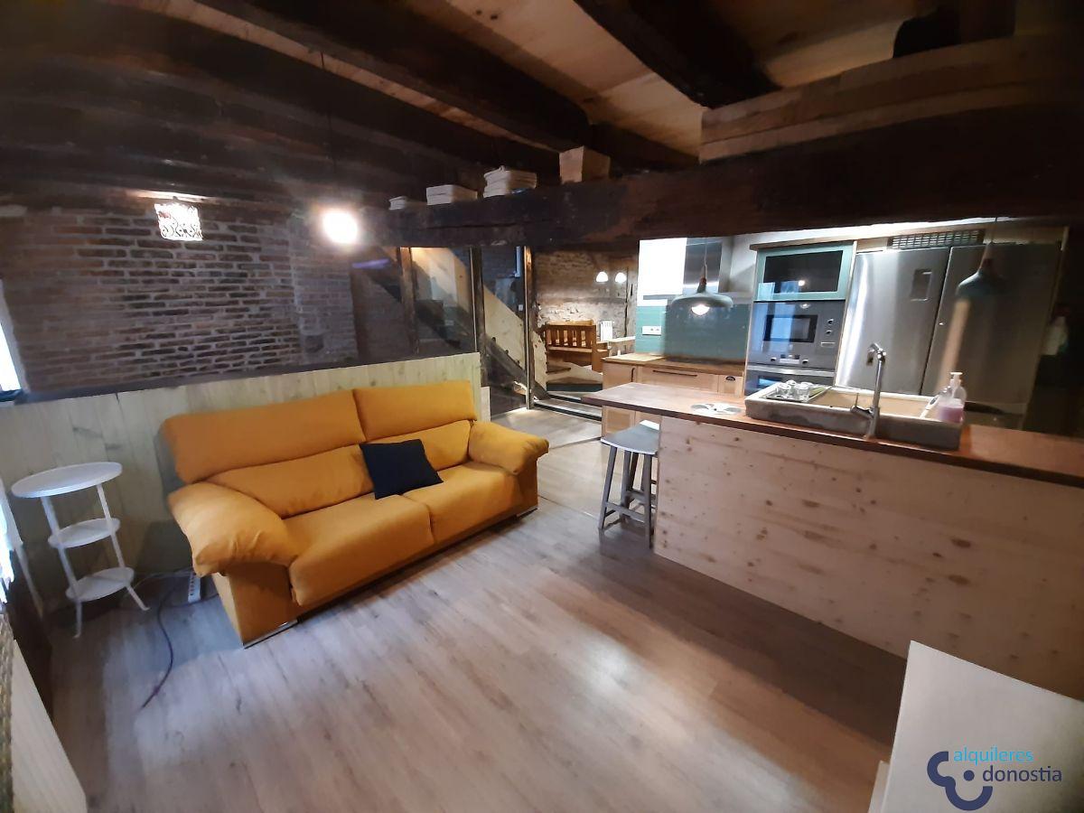 For rent of flat in Tolosa