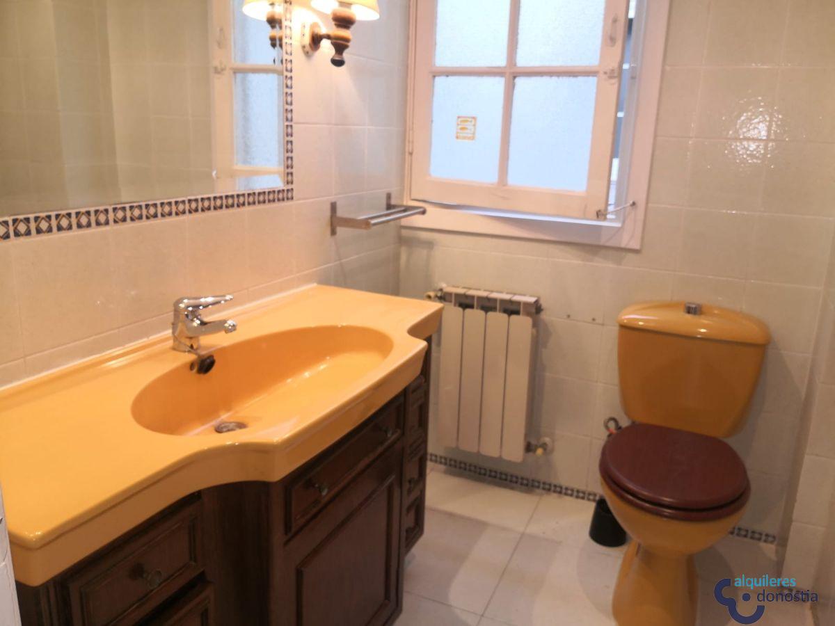 For rent of flat in Donostia-San Sebastián