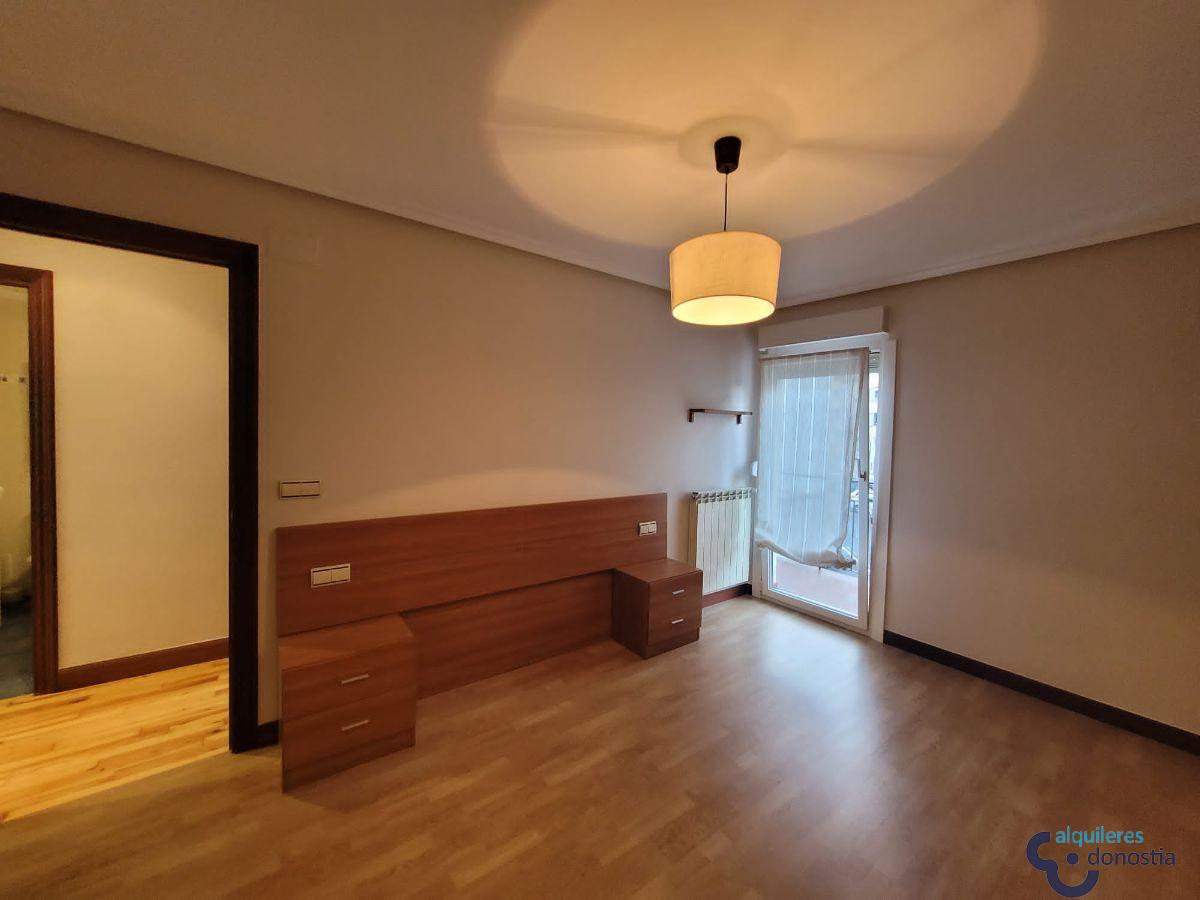 For rent of flat in Usurbil