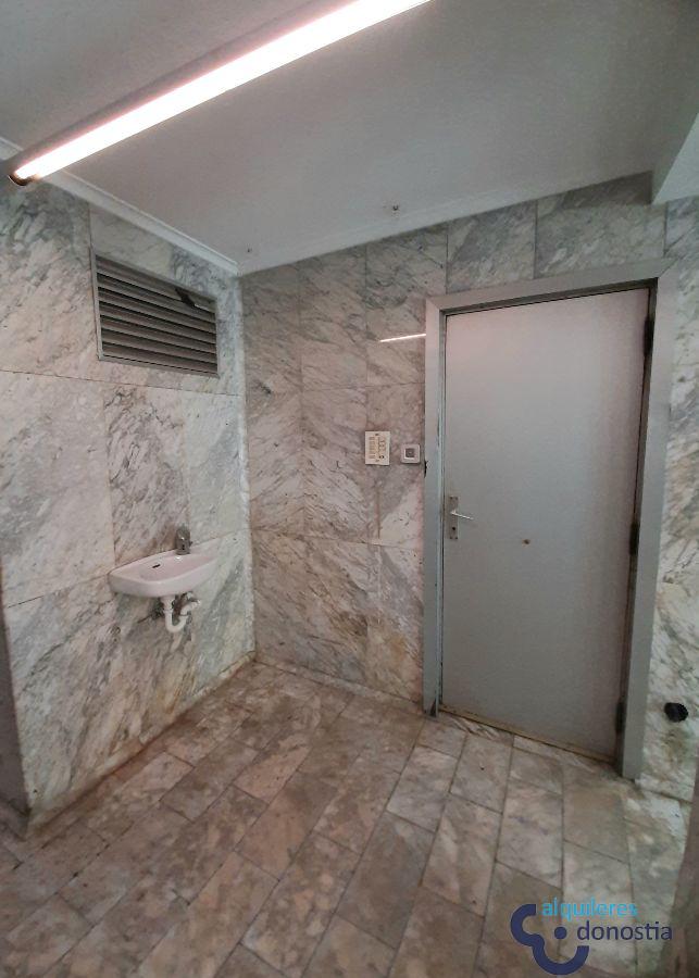 For rent of commercial in Eibar