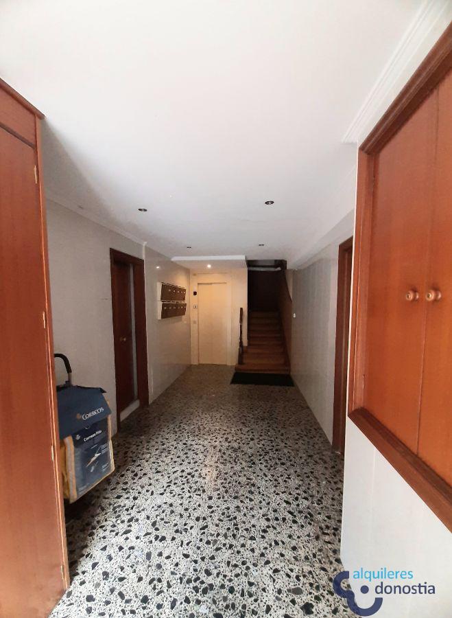 For rent of commercial in Eibar
