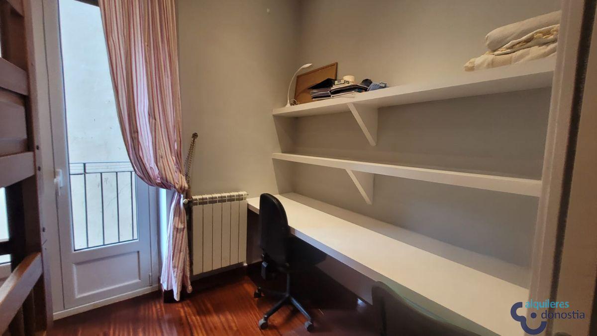 For rent of flat in Donostia-San Sebastián