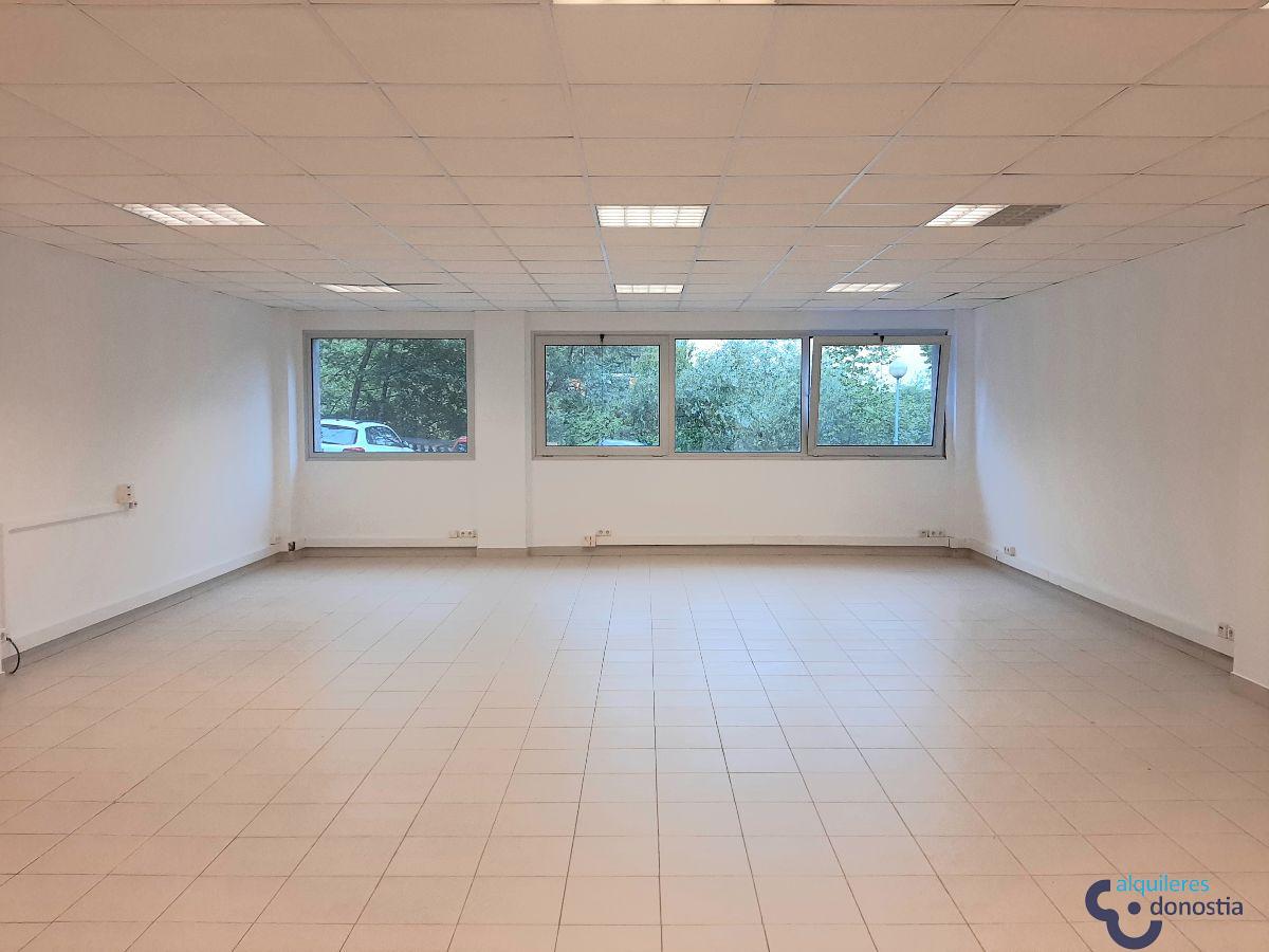 For rent of office in Lasarte-Oria