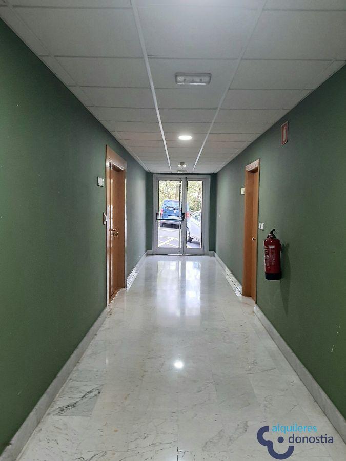 For rent of office in Lasarte-Oria