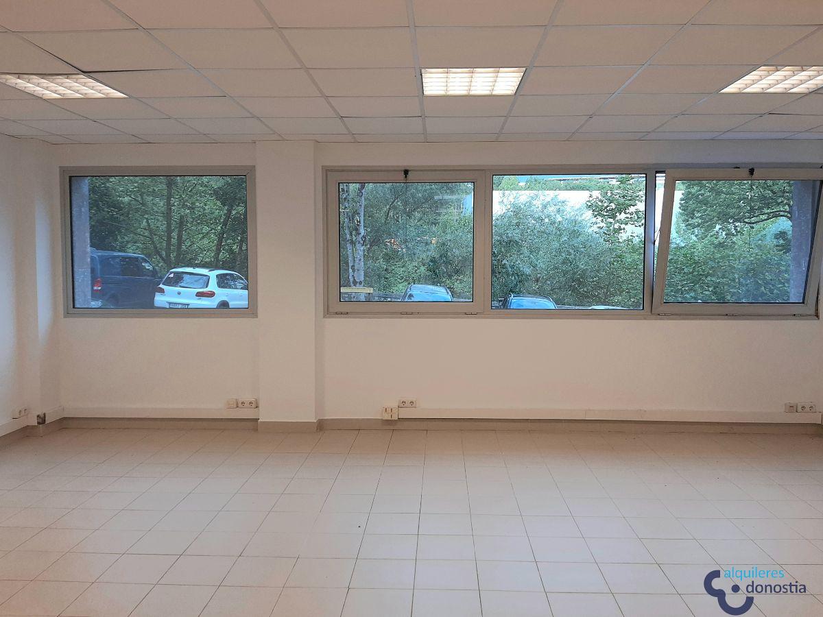 For rent of office in Lasarte-Oria