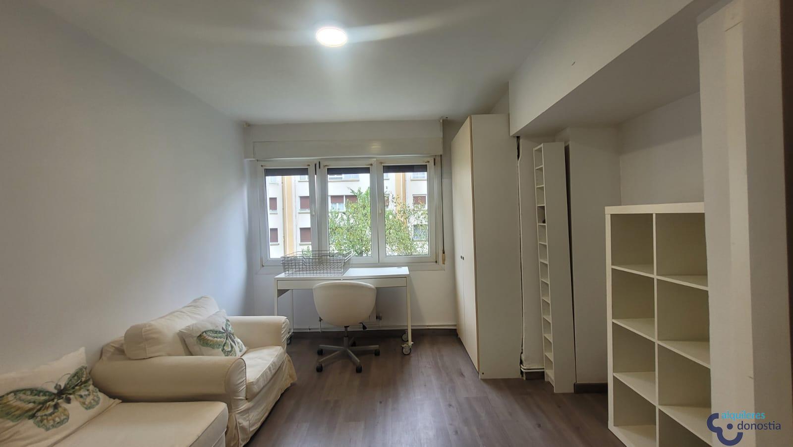 For rent of flat in Eibar
