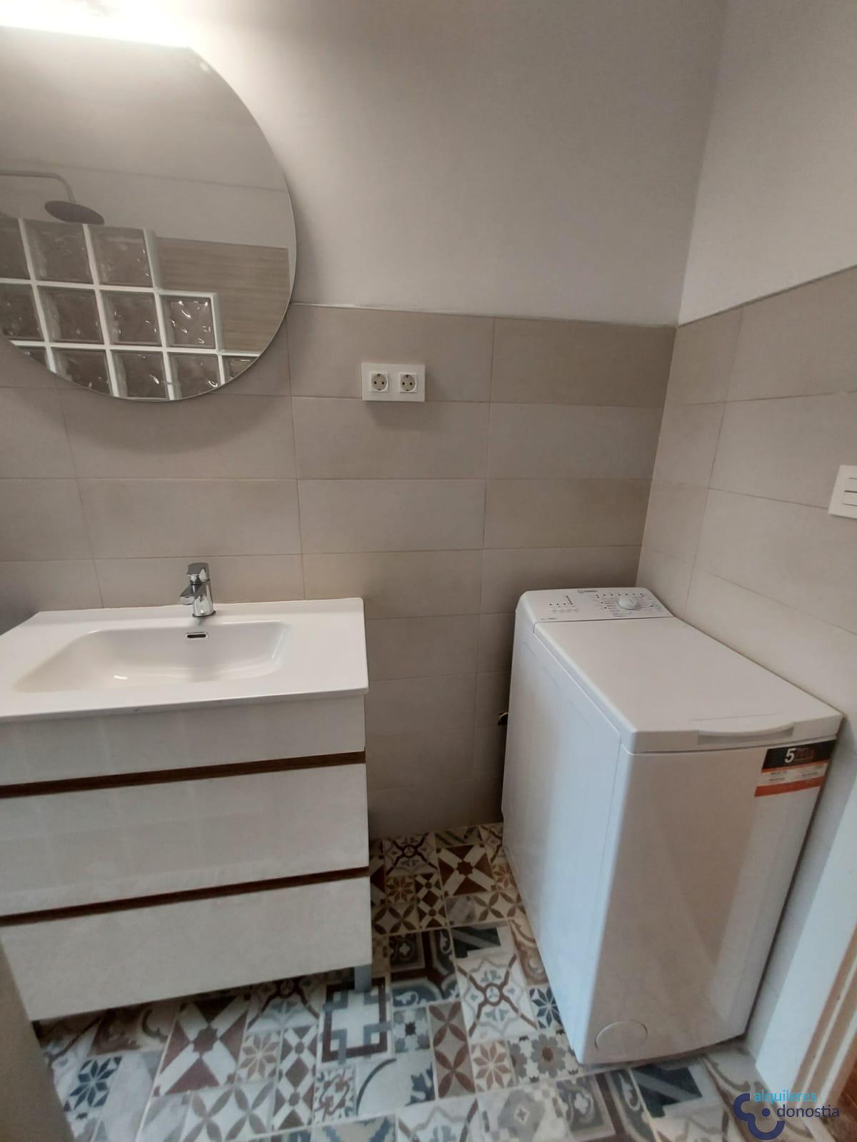 For rent of flat in Donostia-San Sebastián