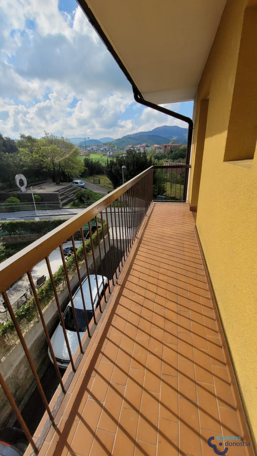 For rent of flat in Lasarte-Oria