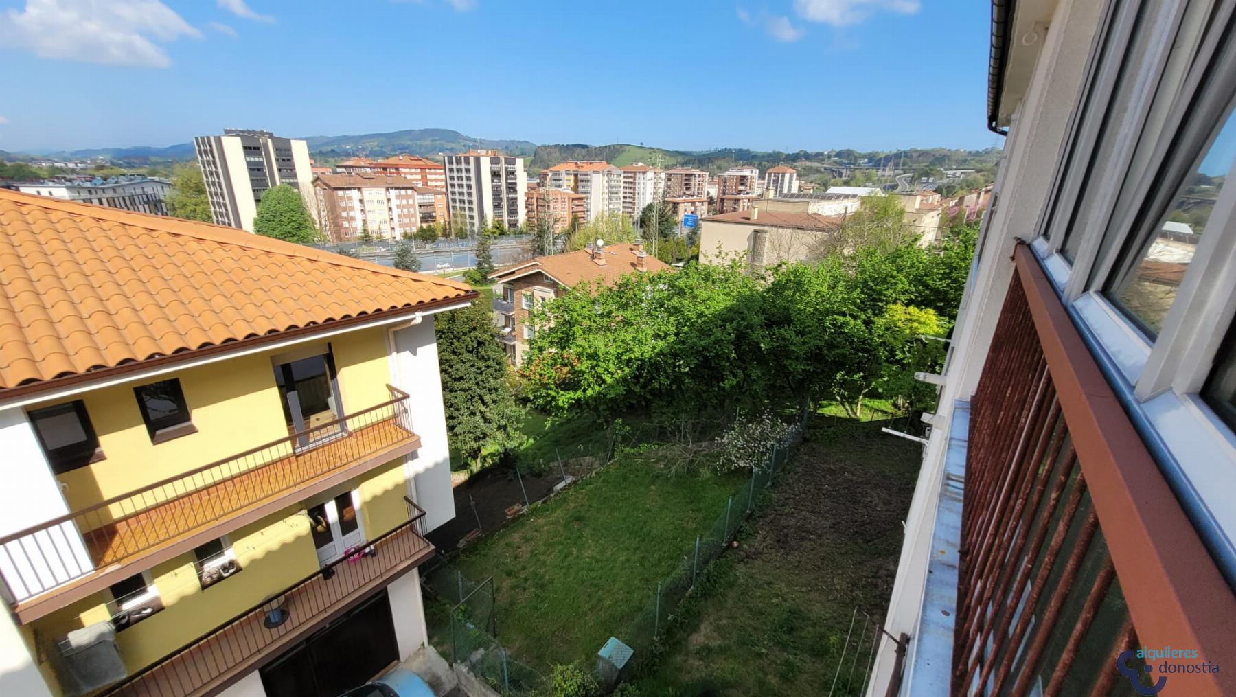 For rent of flat in Lasarte-Oria