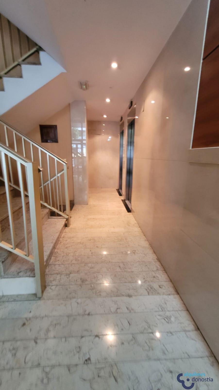 For rent of flat in Donostia-San Sebastián