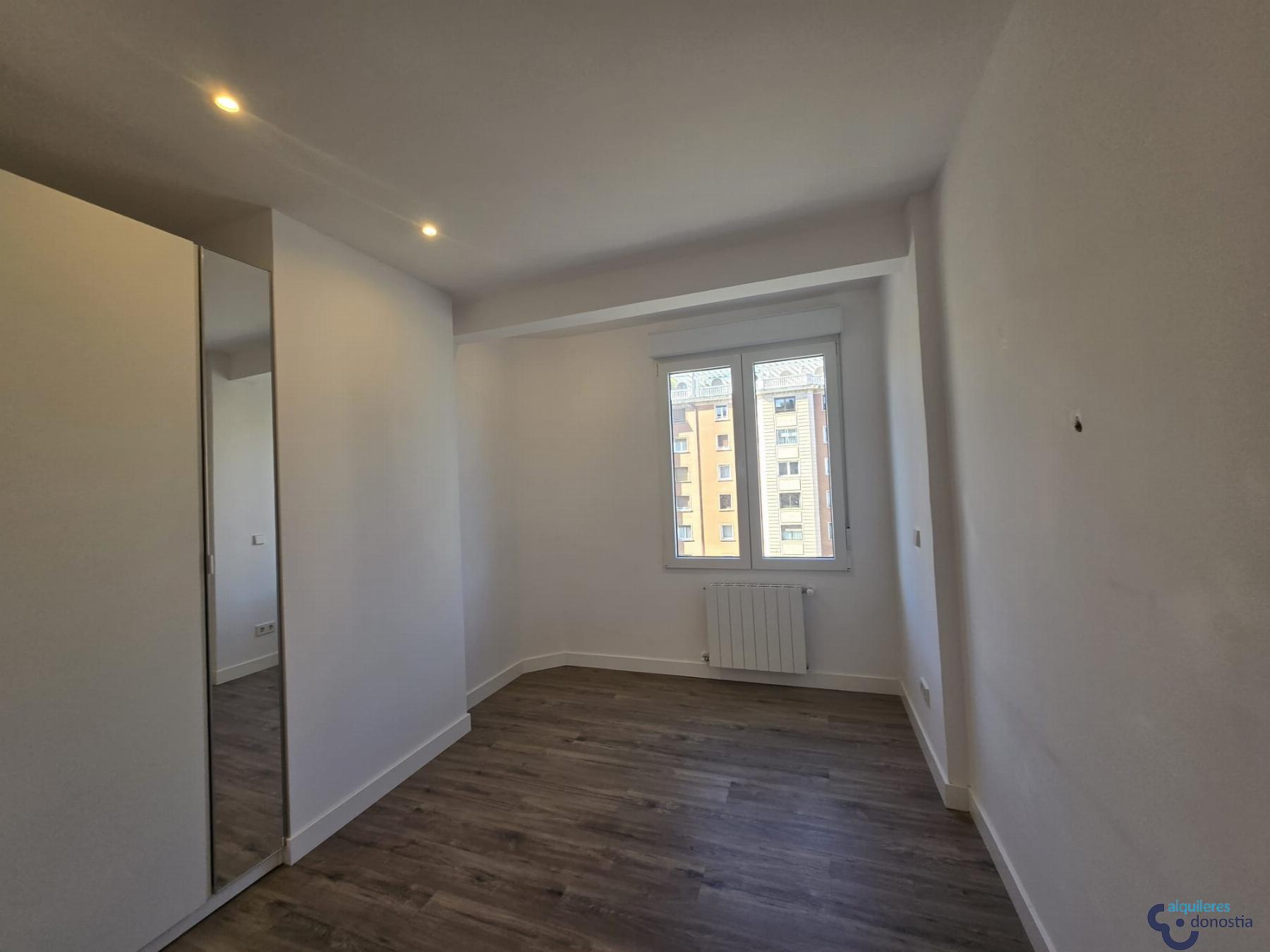 For rent of flat in Donostia-San Sebastián