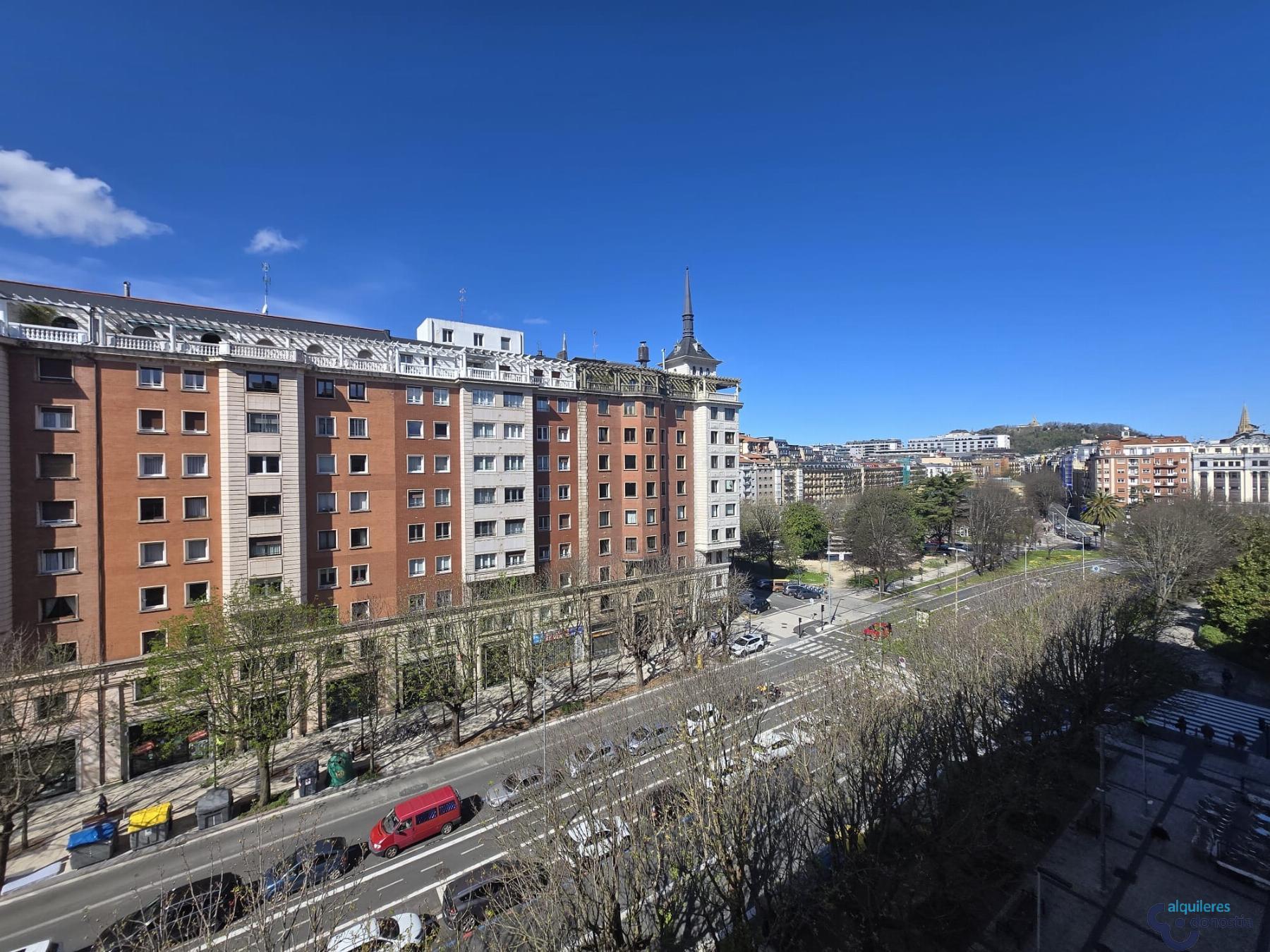 For rent of flat in Donostia-San Sebastián