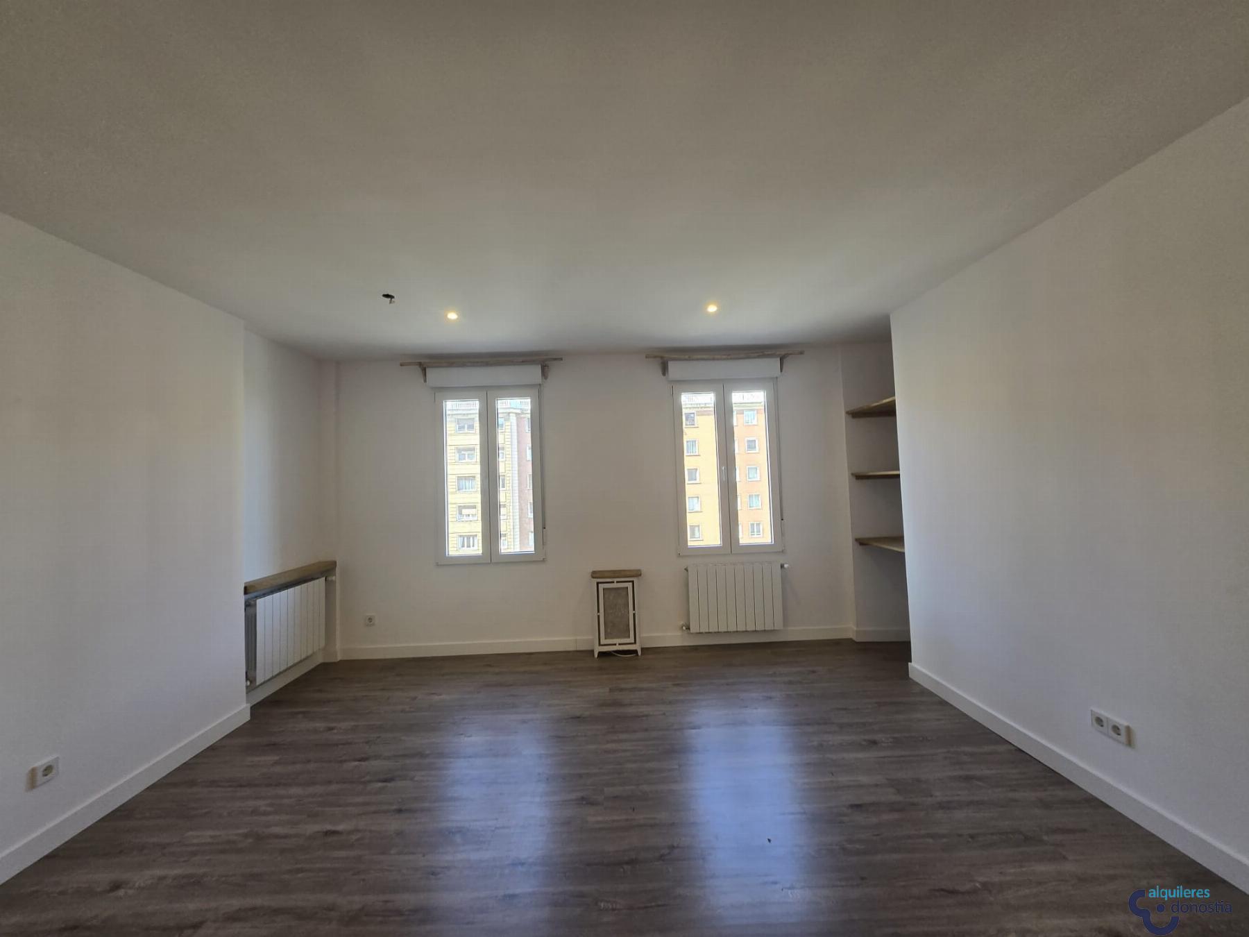 For rent of flat in Donostia-San Sebastián