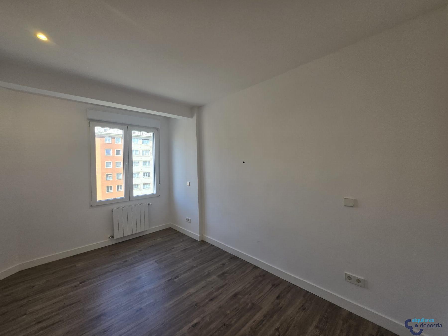 For rent of flat in Donostia-San Sebastián