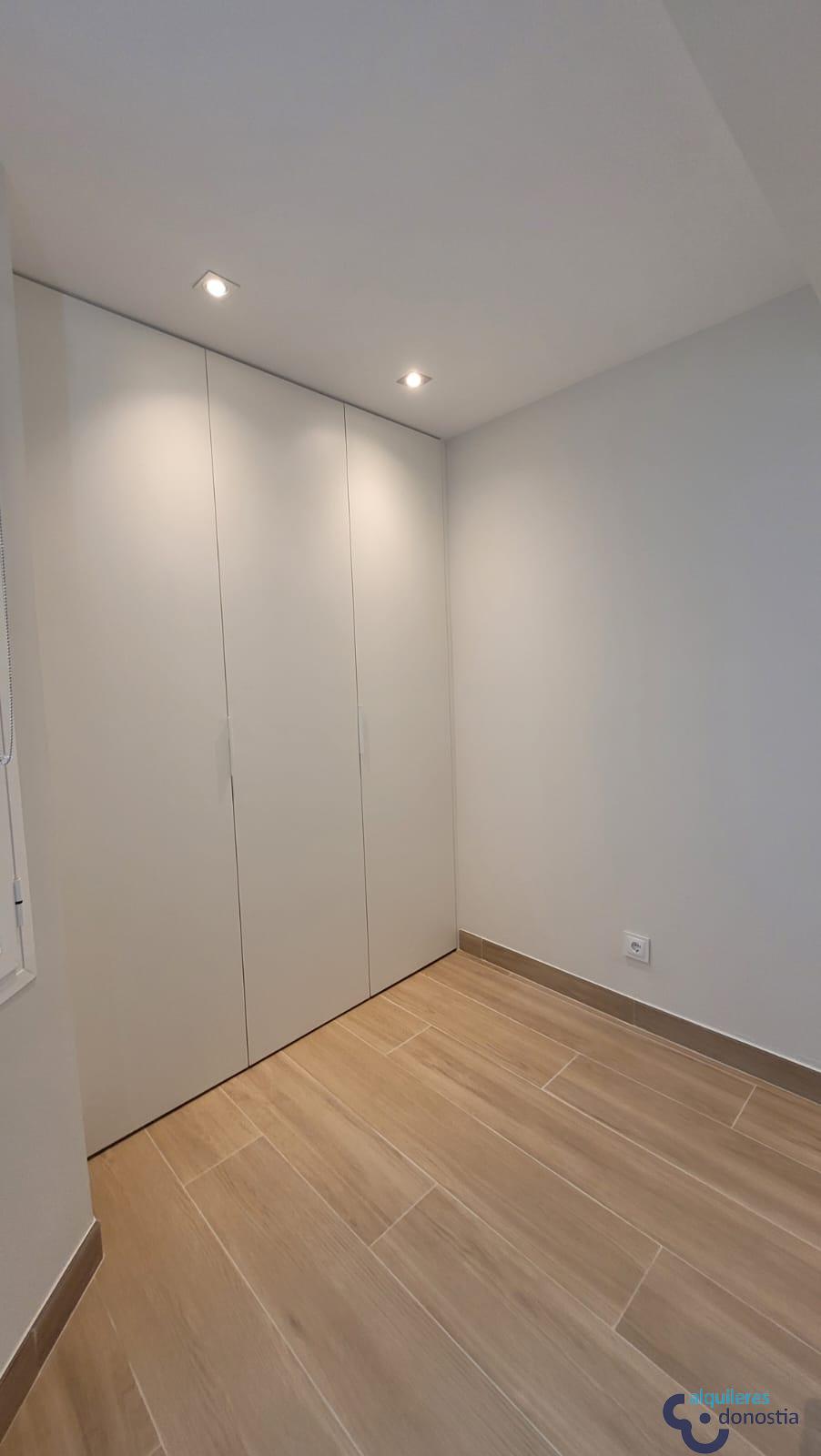 For rent of flat in Donostia-San Sebastián