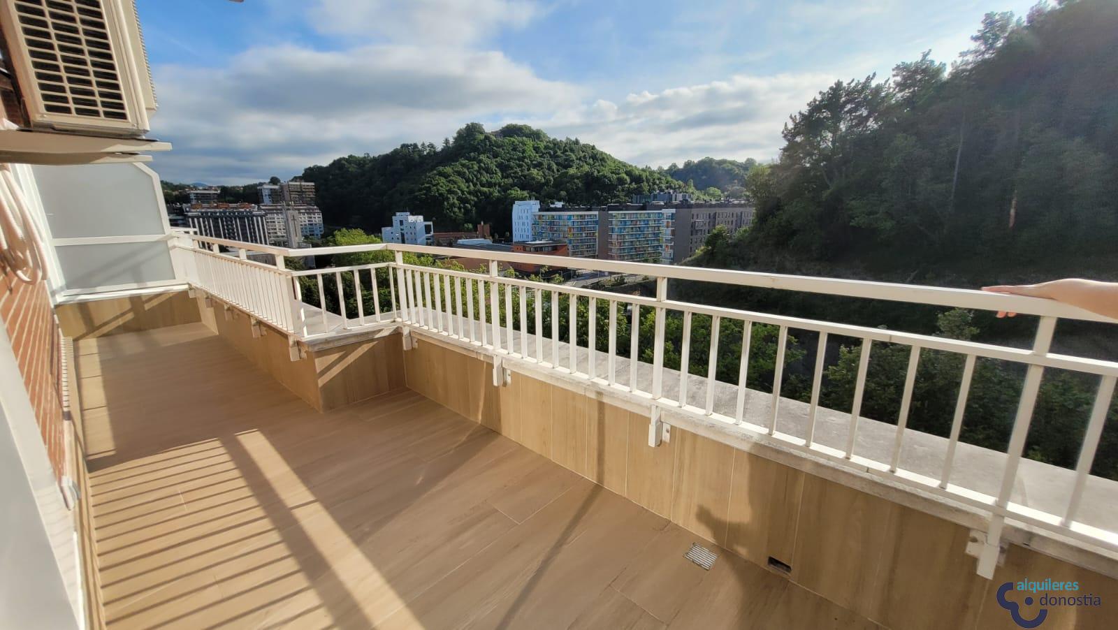 For rent of flat in Donostia-San Sebastián