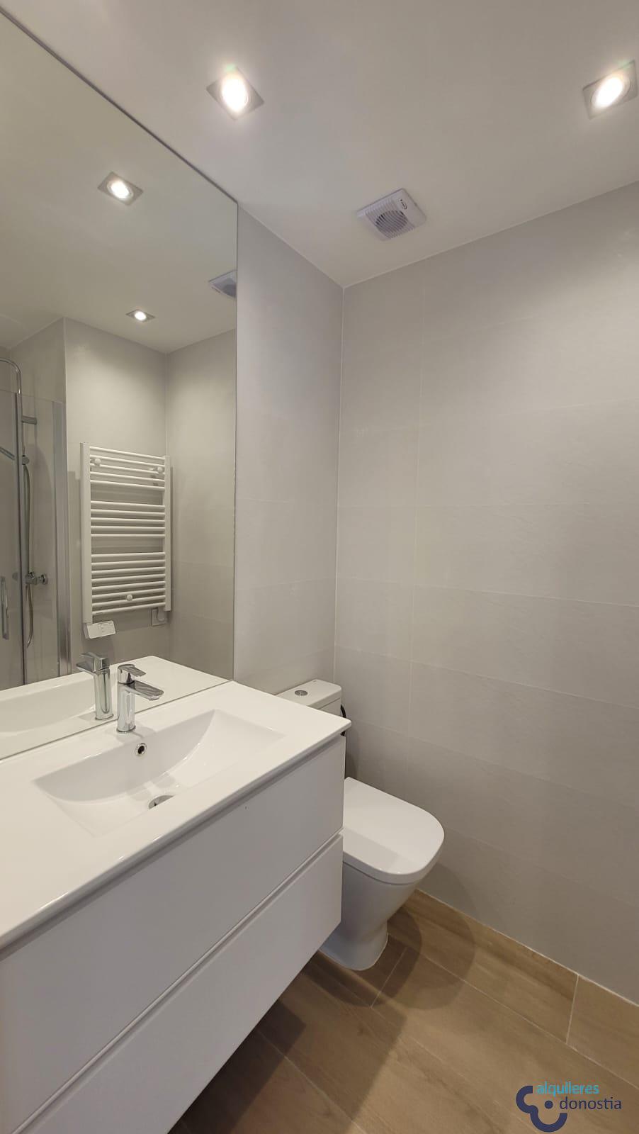 For rent of flat in Donostia-San Sebastián