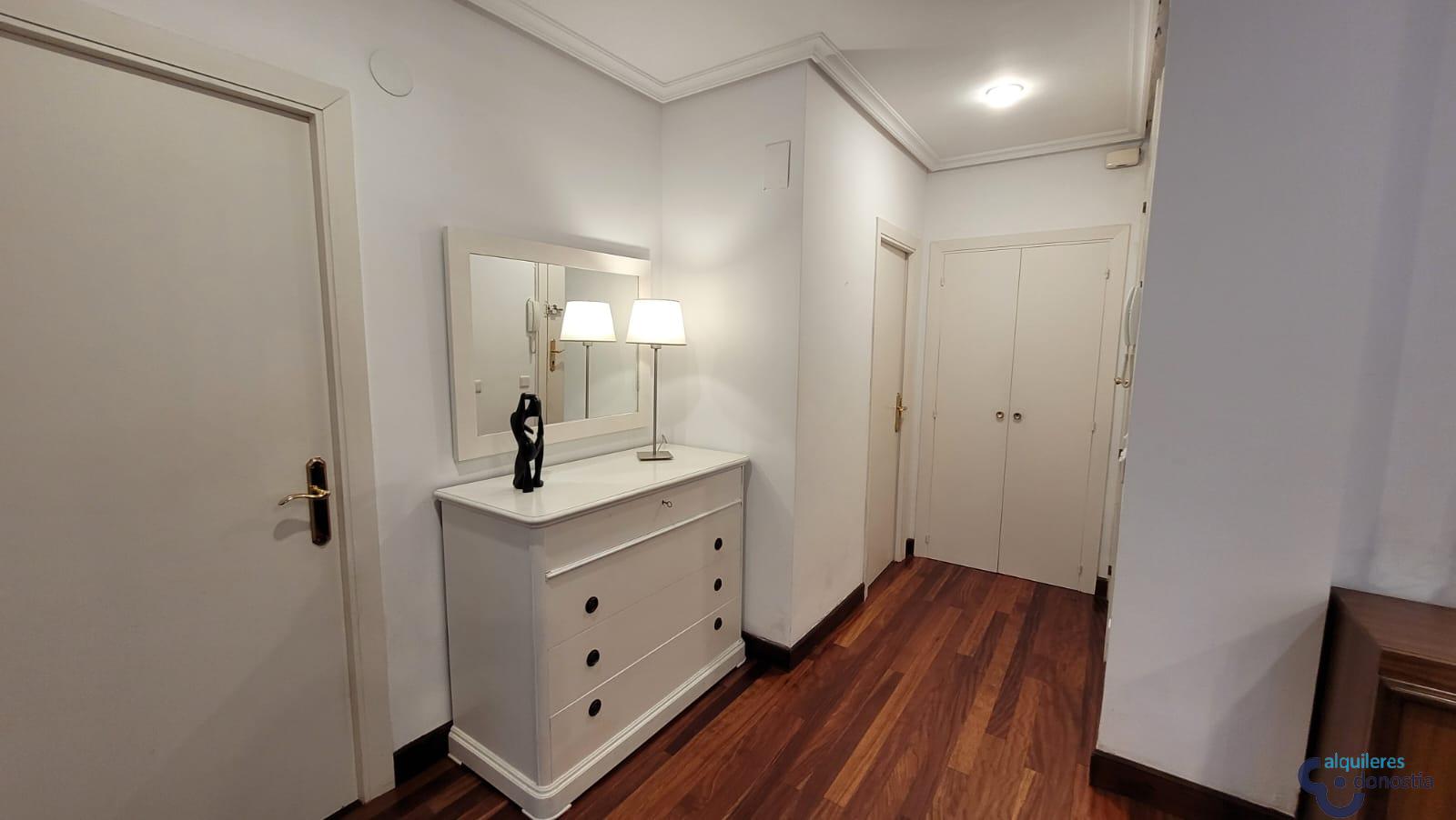 For rent of flat in Donostia-San Sebastián