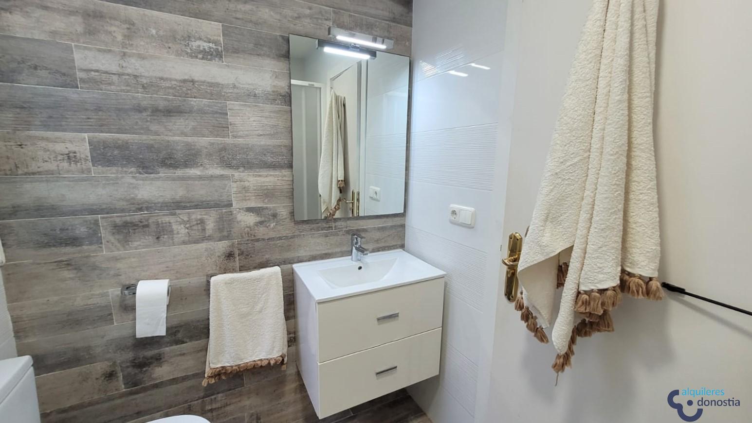 For rent of flat in Donostia-San Sebastián