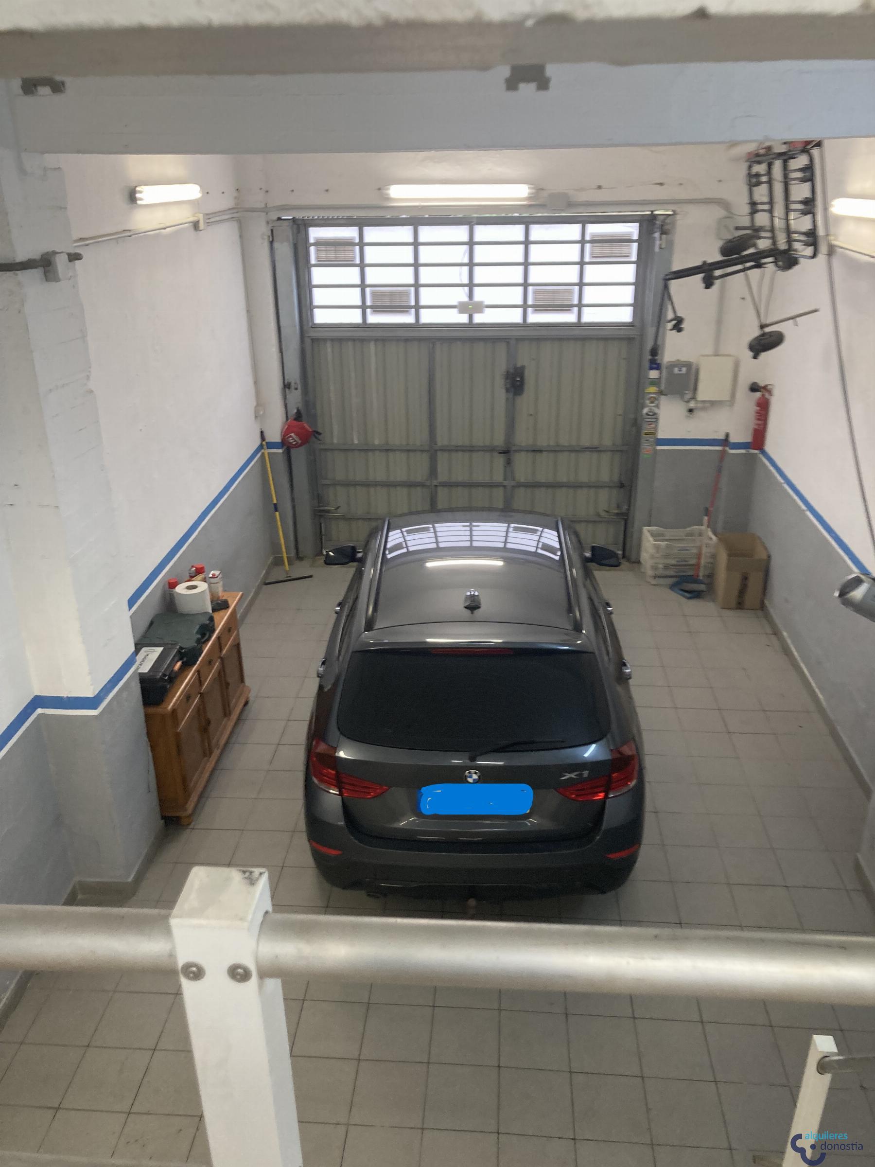 For rent of commercial in Donostia-San Sebastián