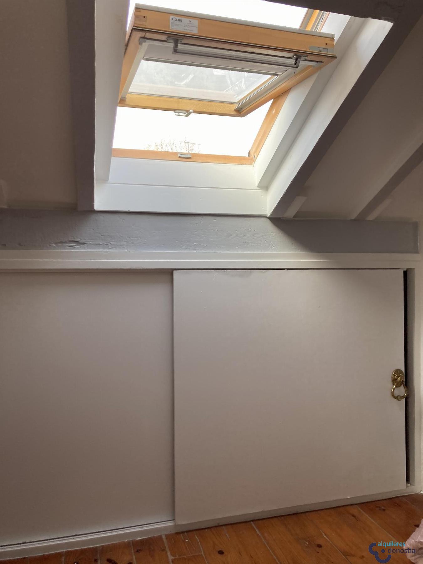 For rent of duplex in Donostia-San Sebastián