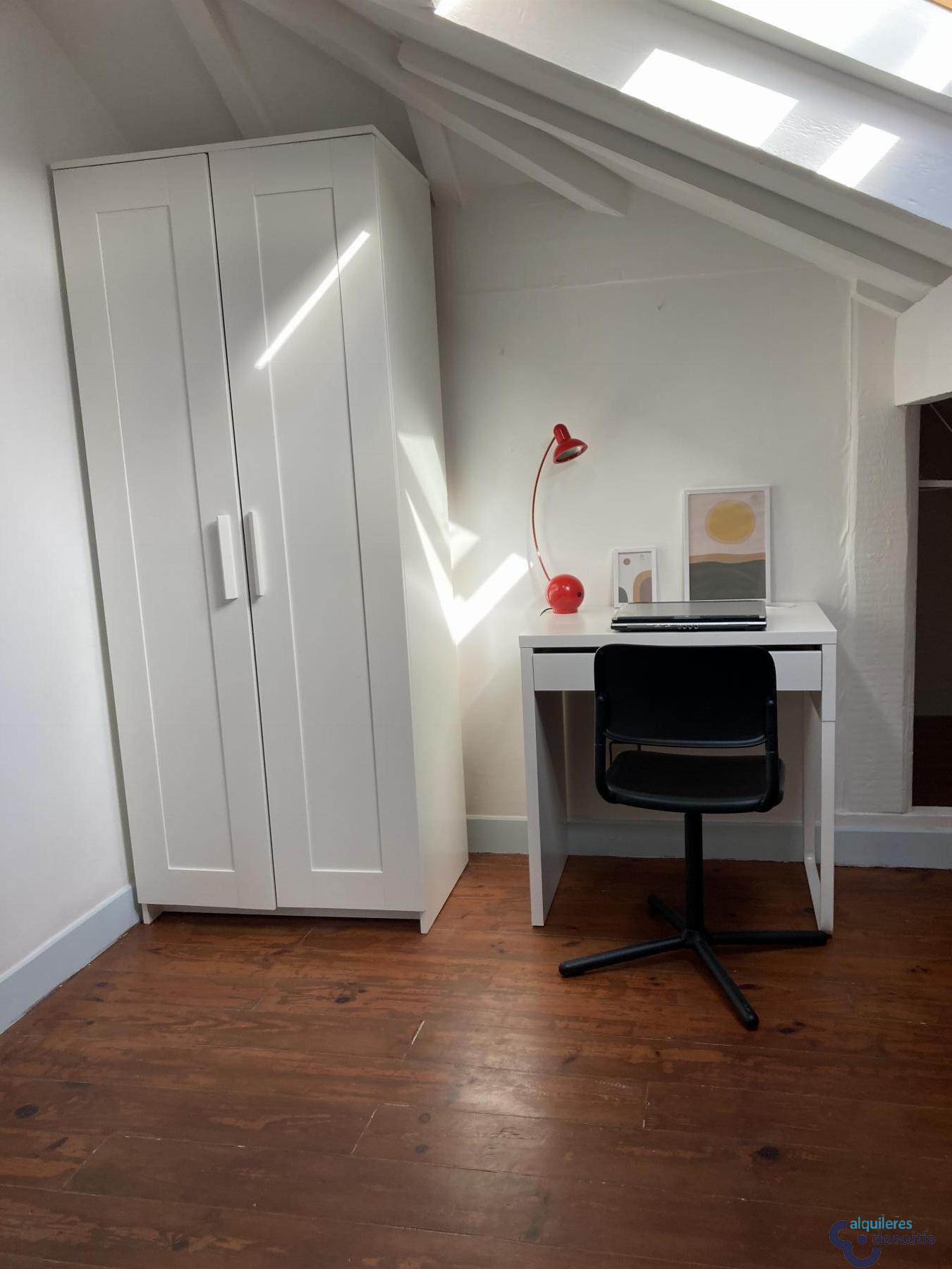 For rent of duplex in Donostia-San Sebastián