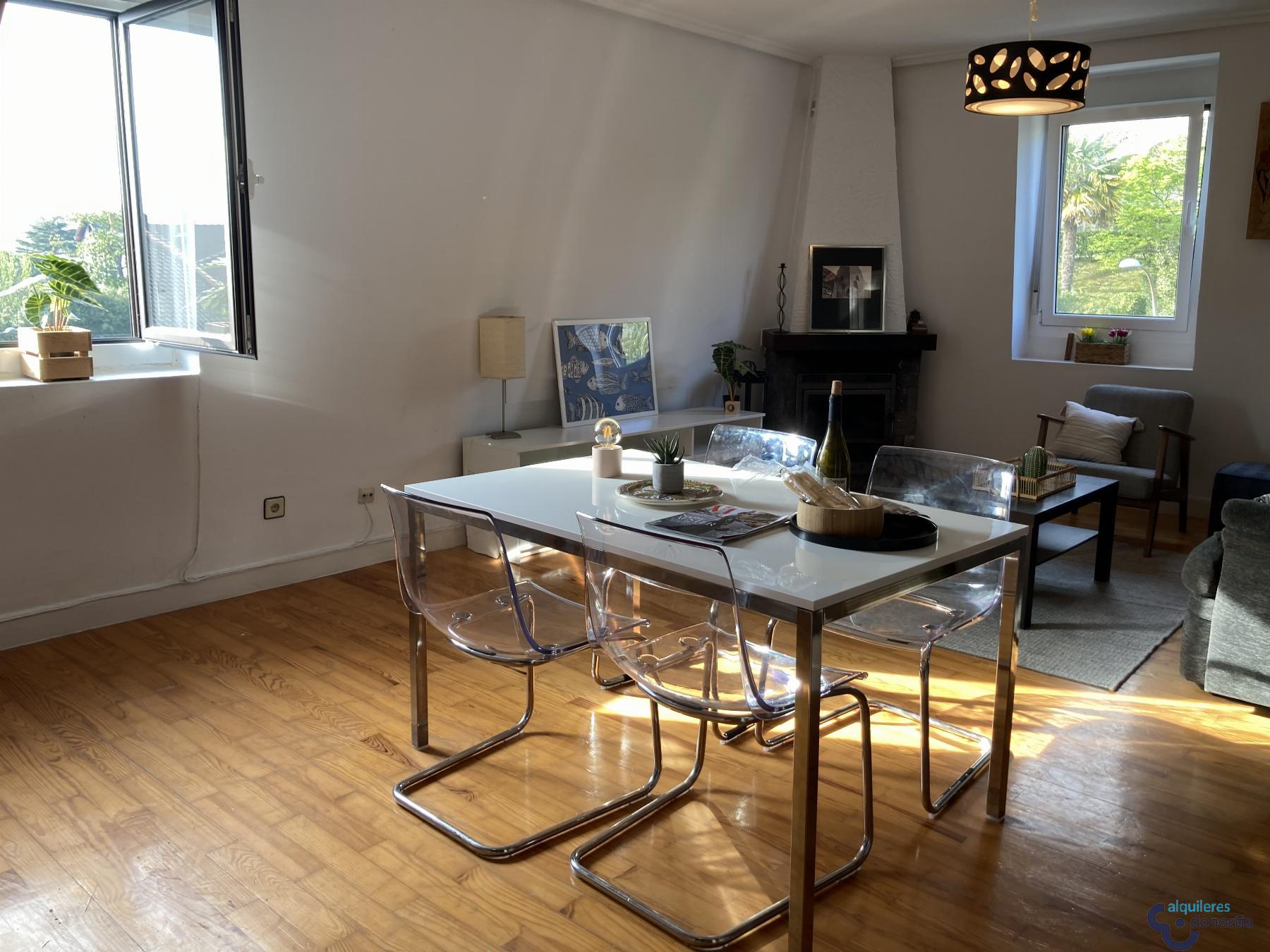 For rent of duplex in Donostia-San Sebastián