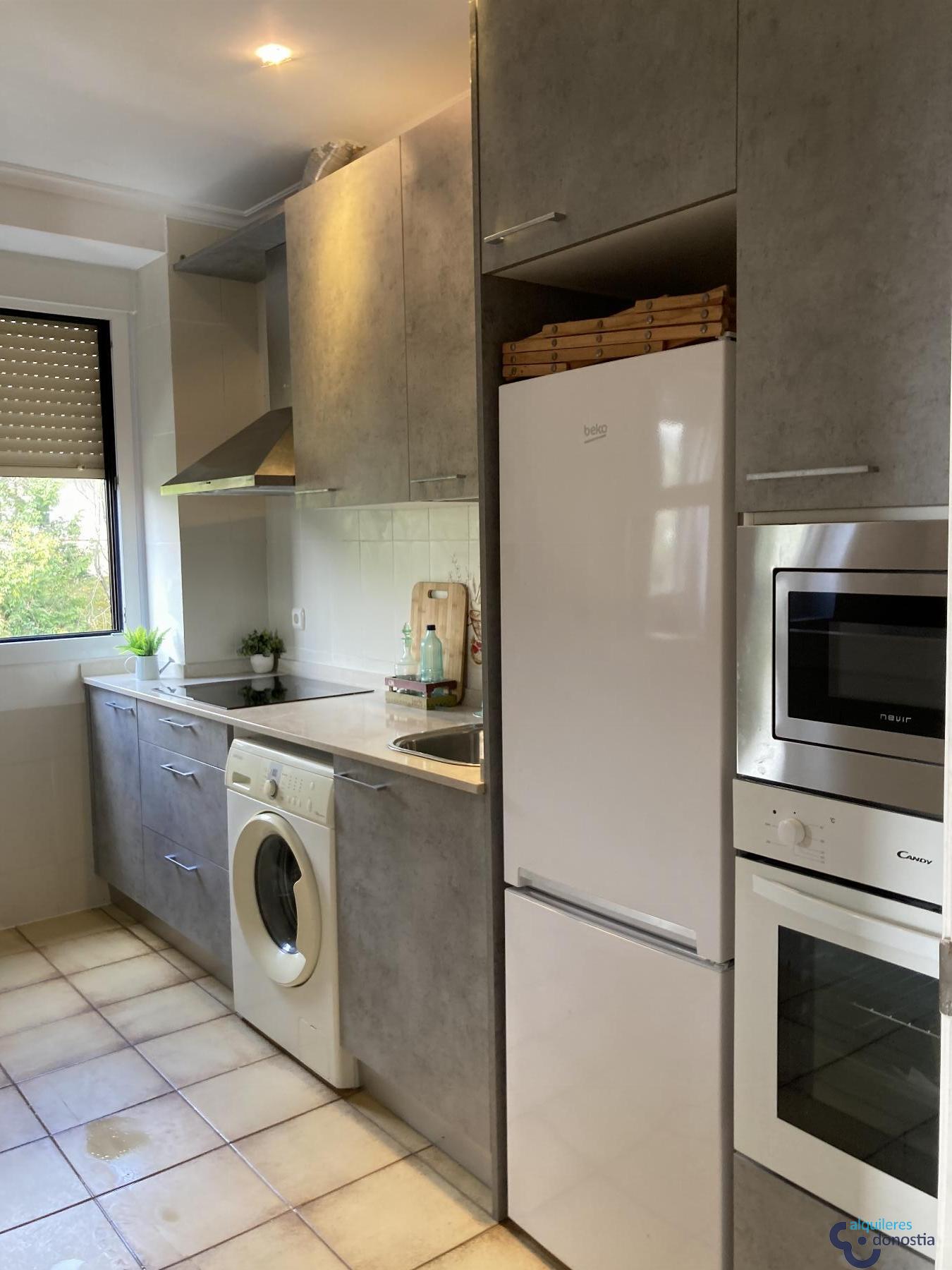 For rent of duplex in Donostia-San Sebastián