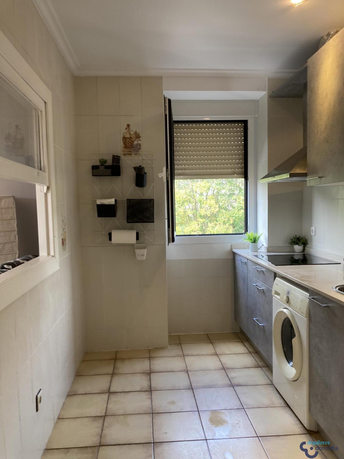 For rent of duplex in Donostia-San Sebastián