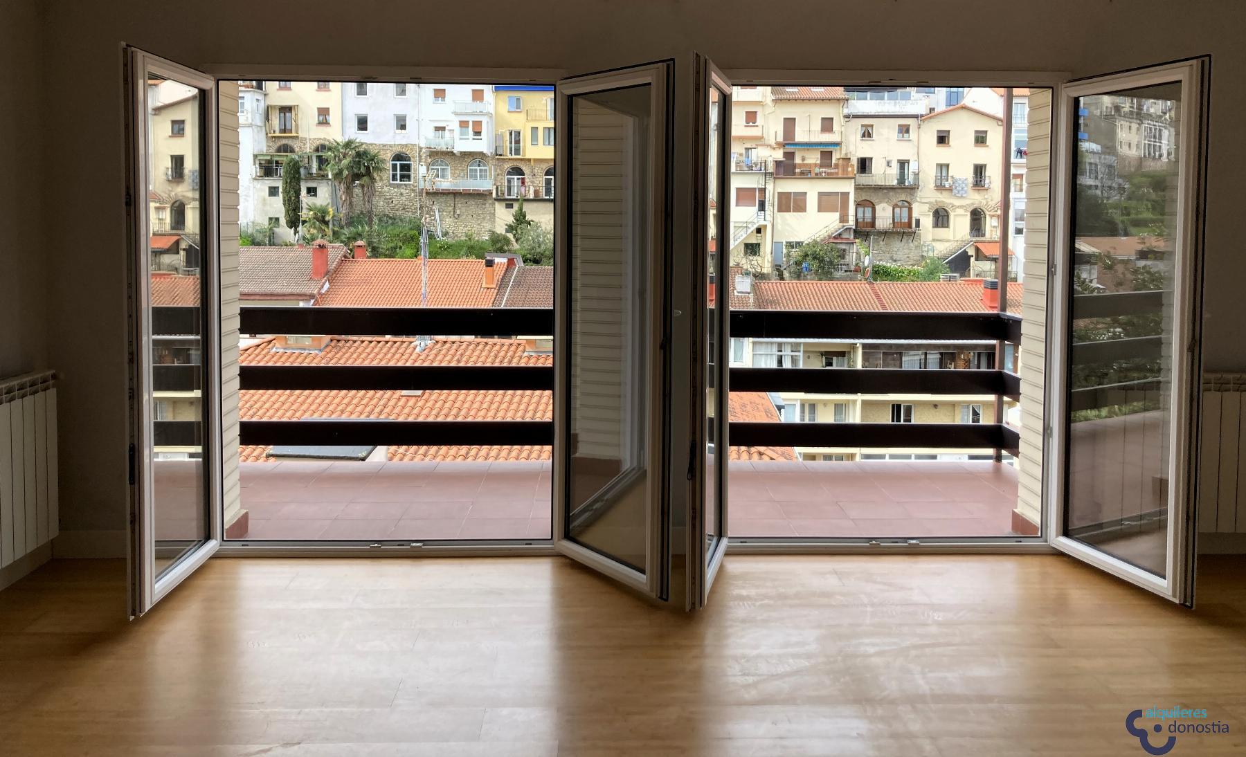 For rent of flat in Donostia-San Sebastián