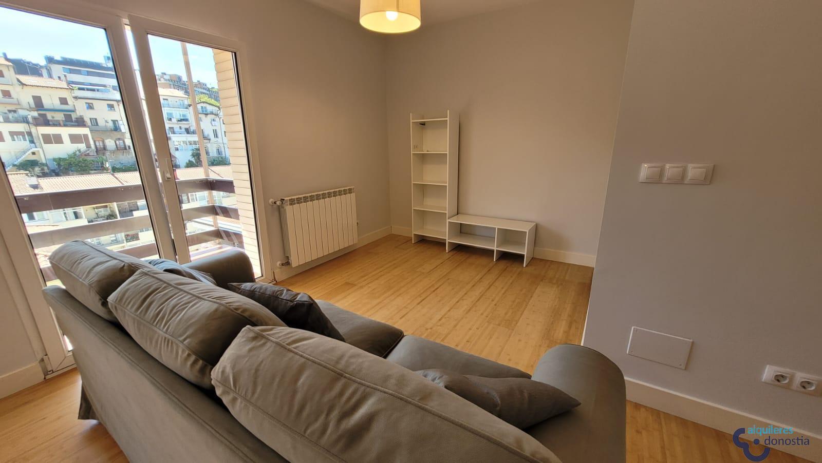For rent of flat in Donostia-San Sebastián