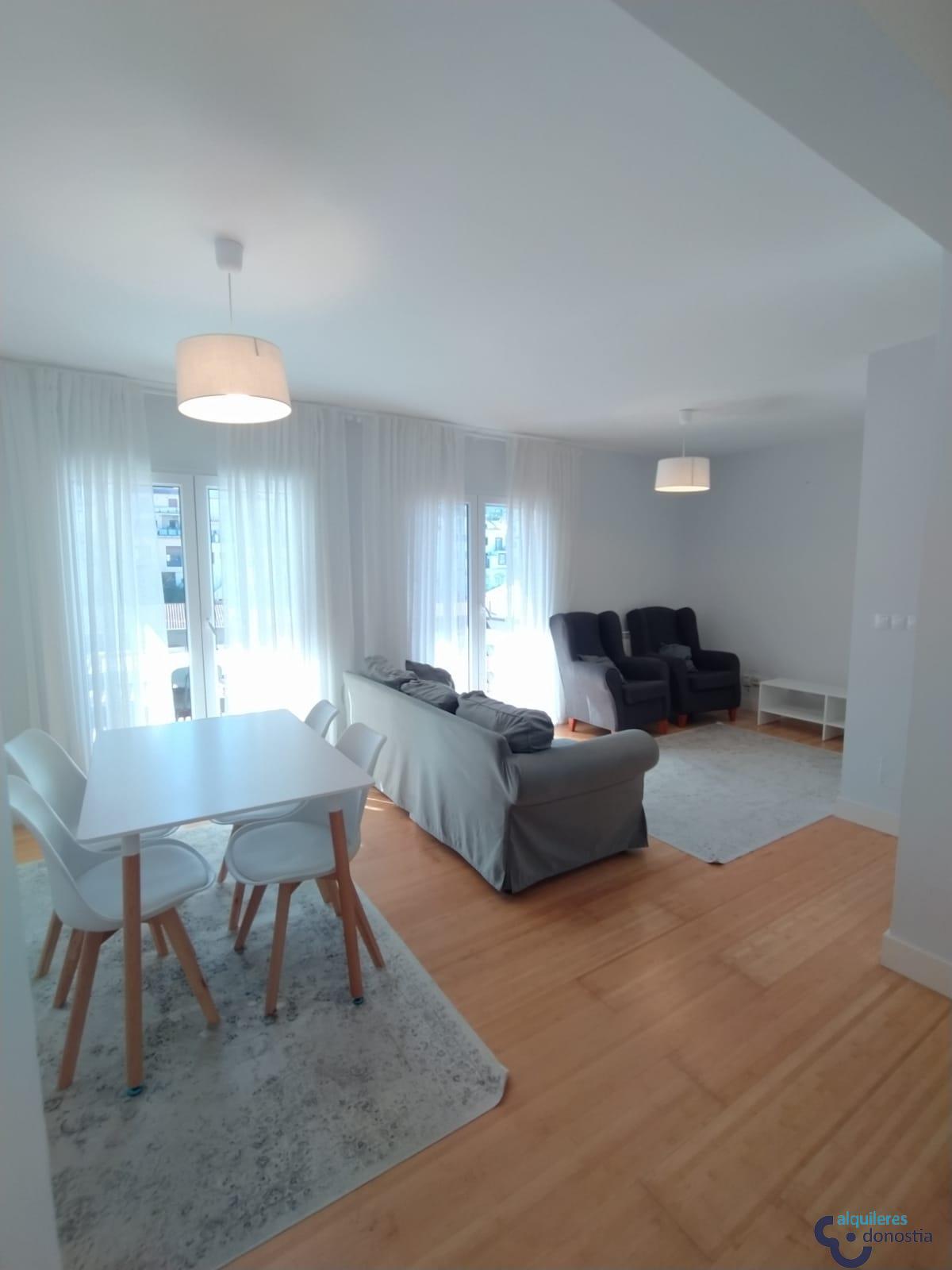 Alquiler de piso en Donostia-San Sebastián