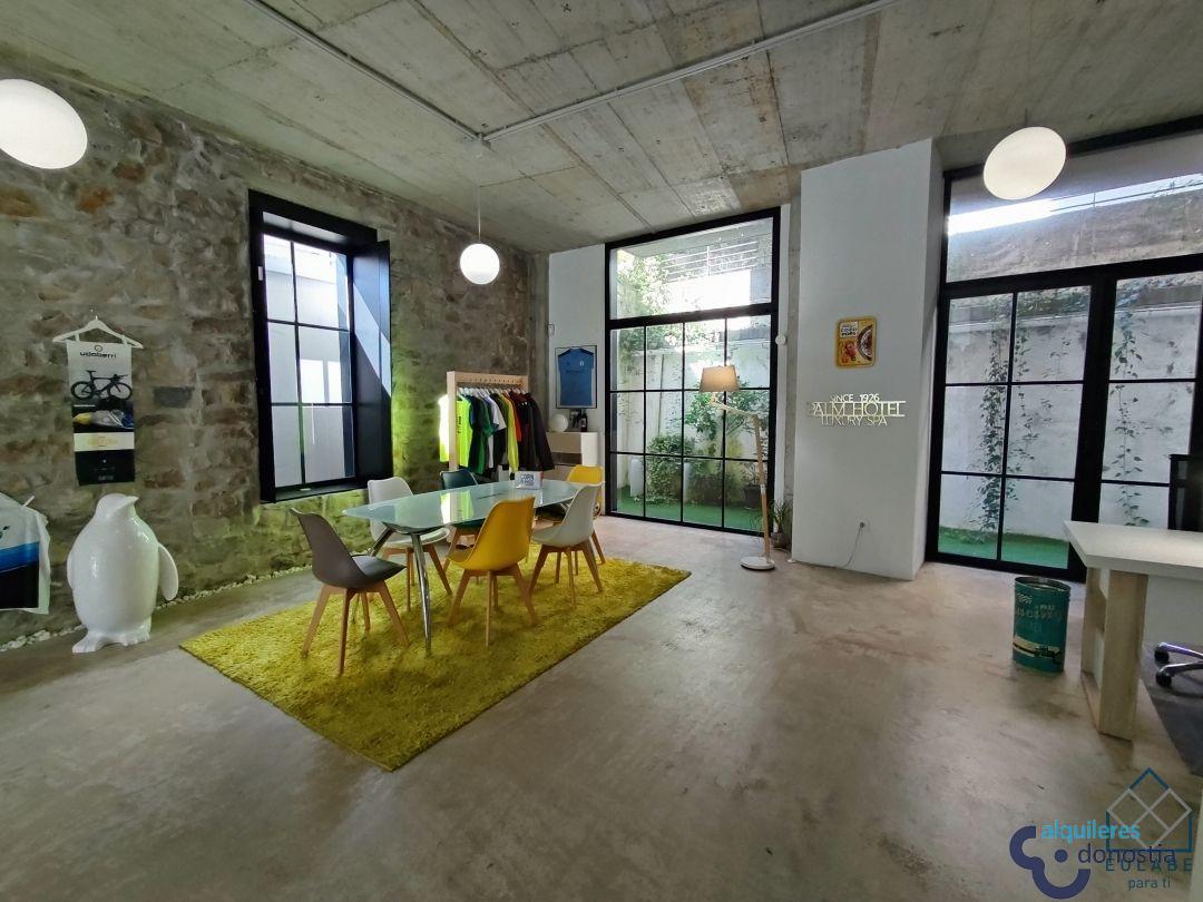 For rent of commercial in Beasain