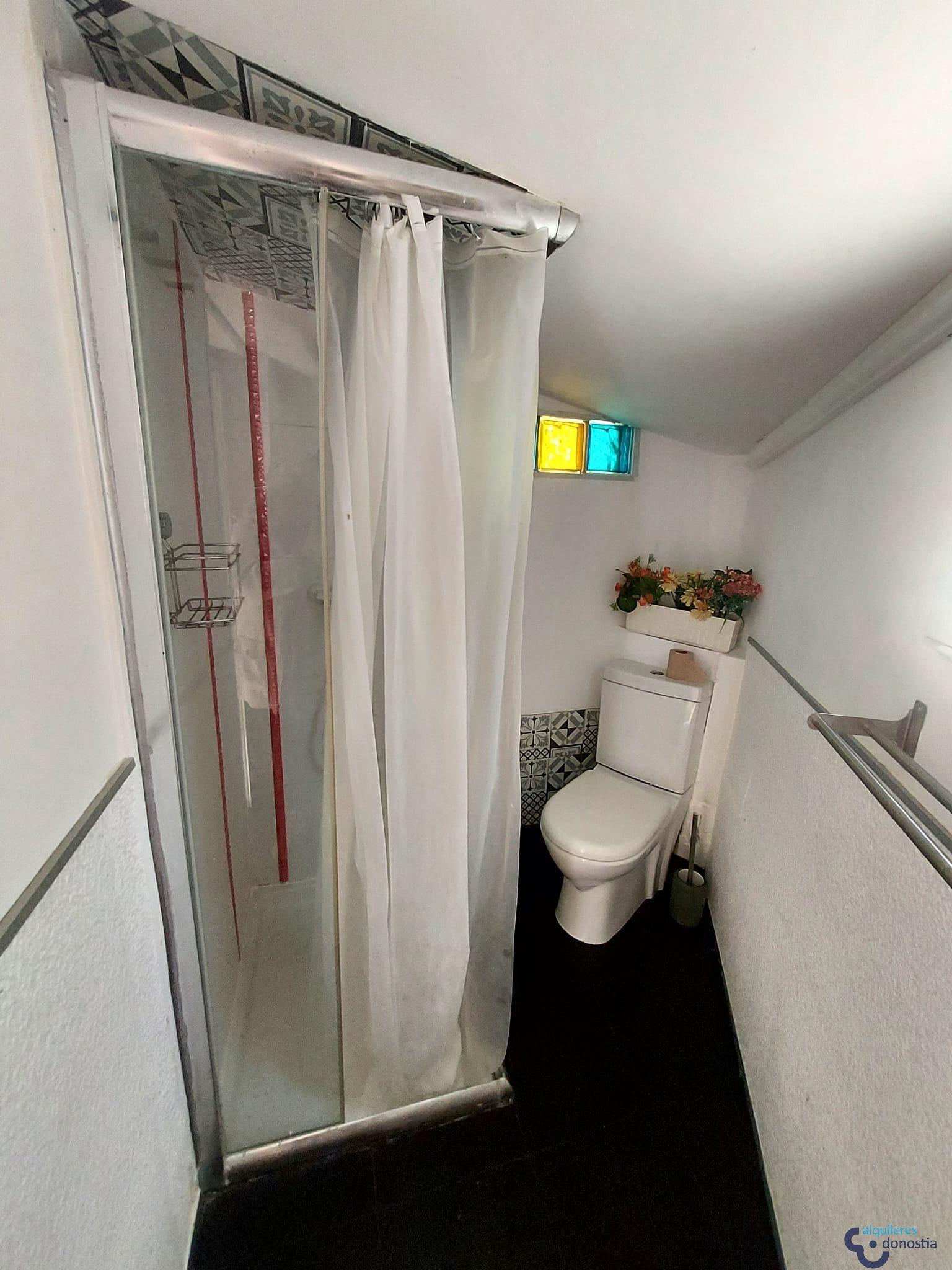 For rent of apartment in Donostia-San Sebastián
