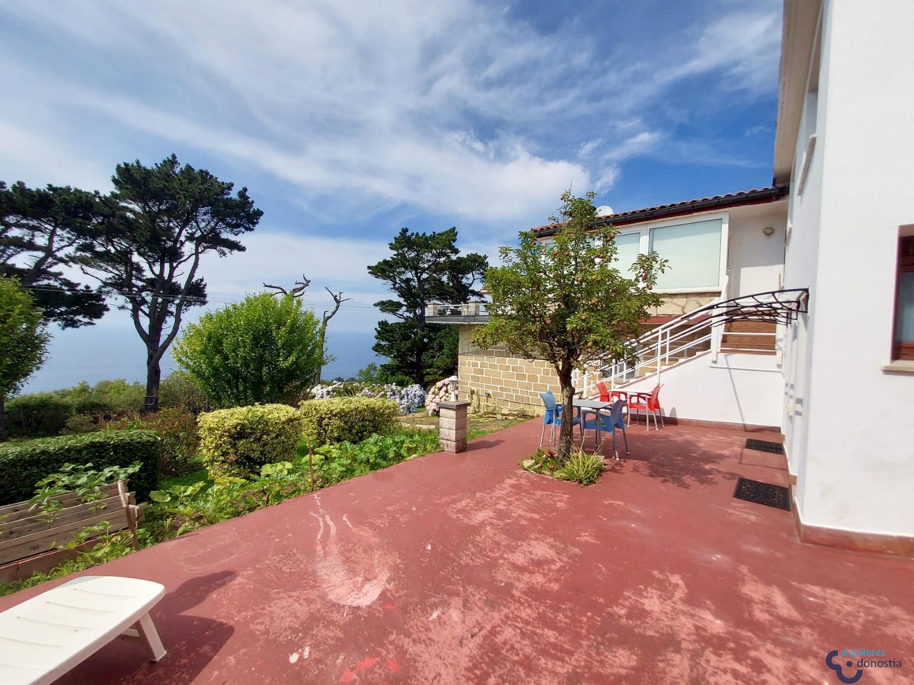 For rent of apartment in Donostia-San Sebastián