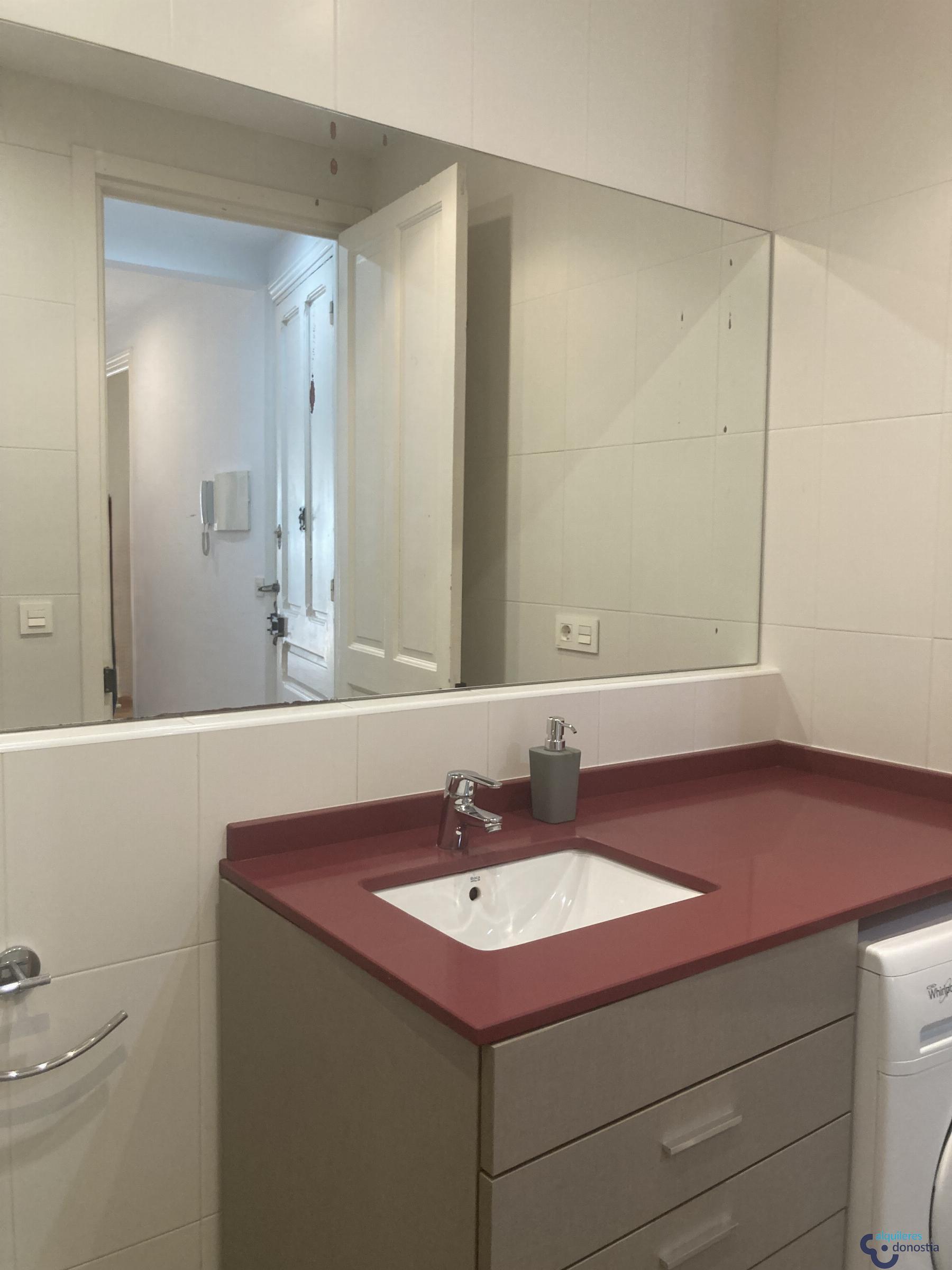 For rent of flat in Donostia-San Sebastián