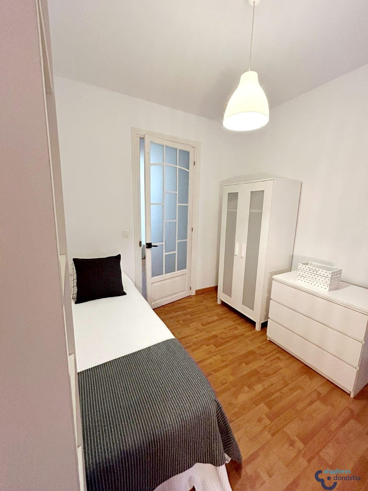 For rent of flat in Donostia-San Sebastián