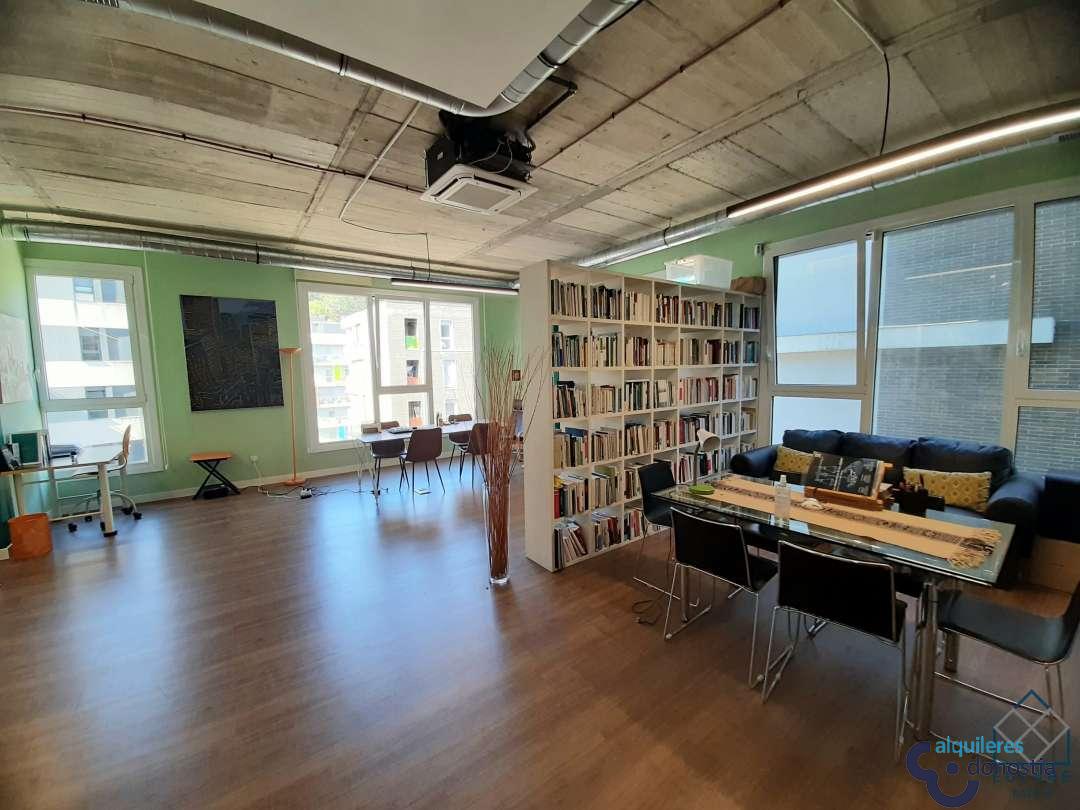 For rent of office in Donostia-San Sebastián