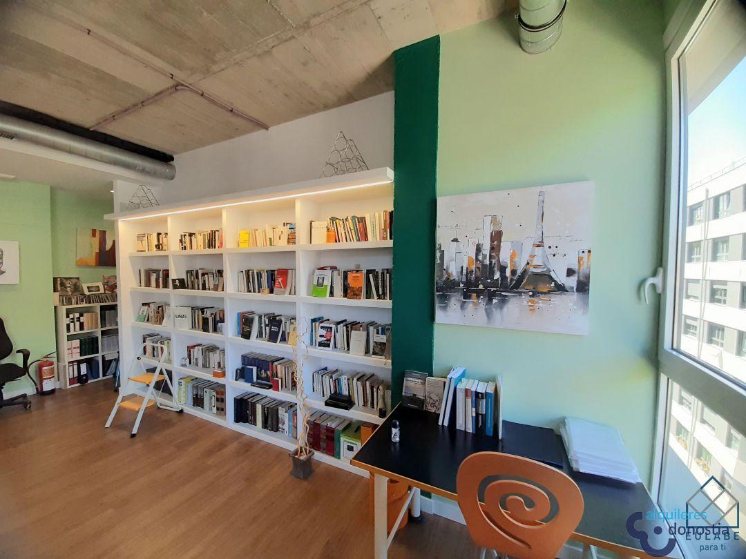 For rent of office in Donostia-San Sebastián