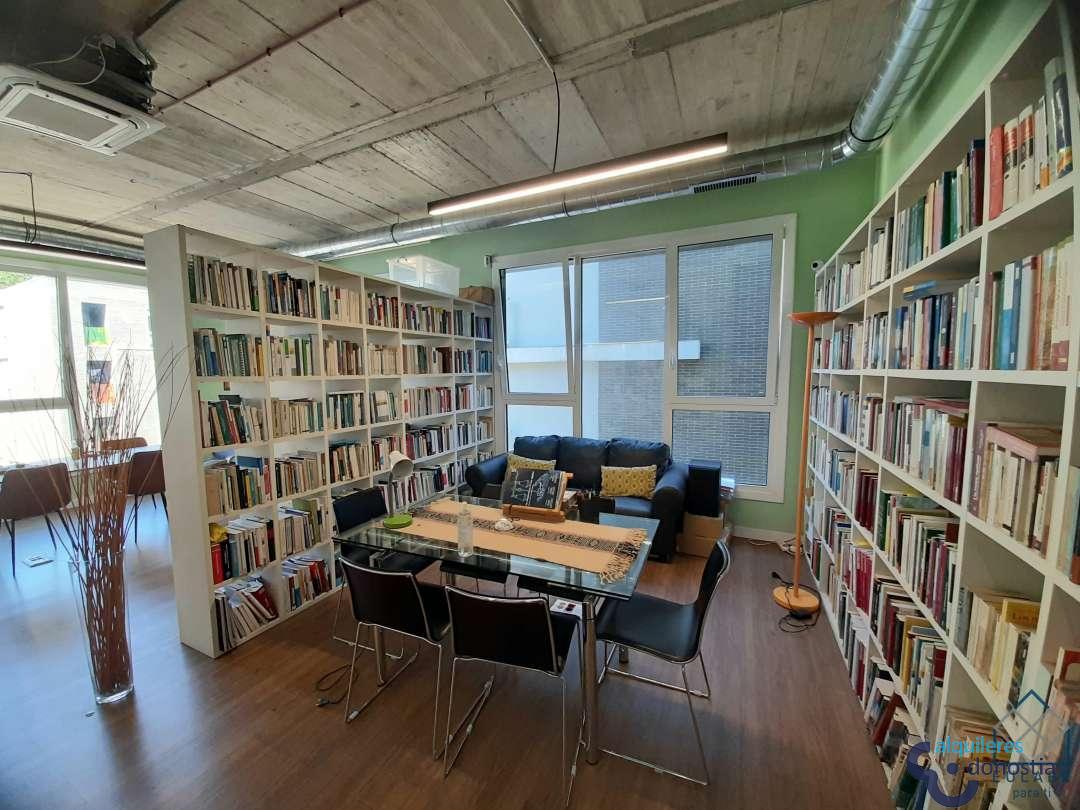 For rent of office in Donostia-San Sebastián