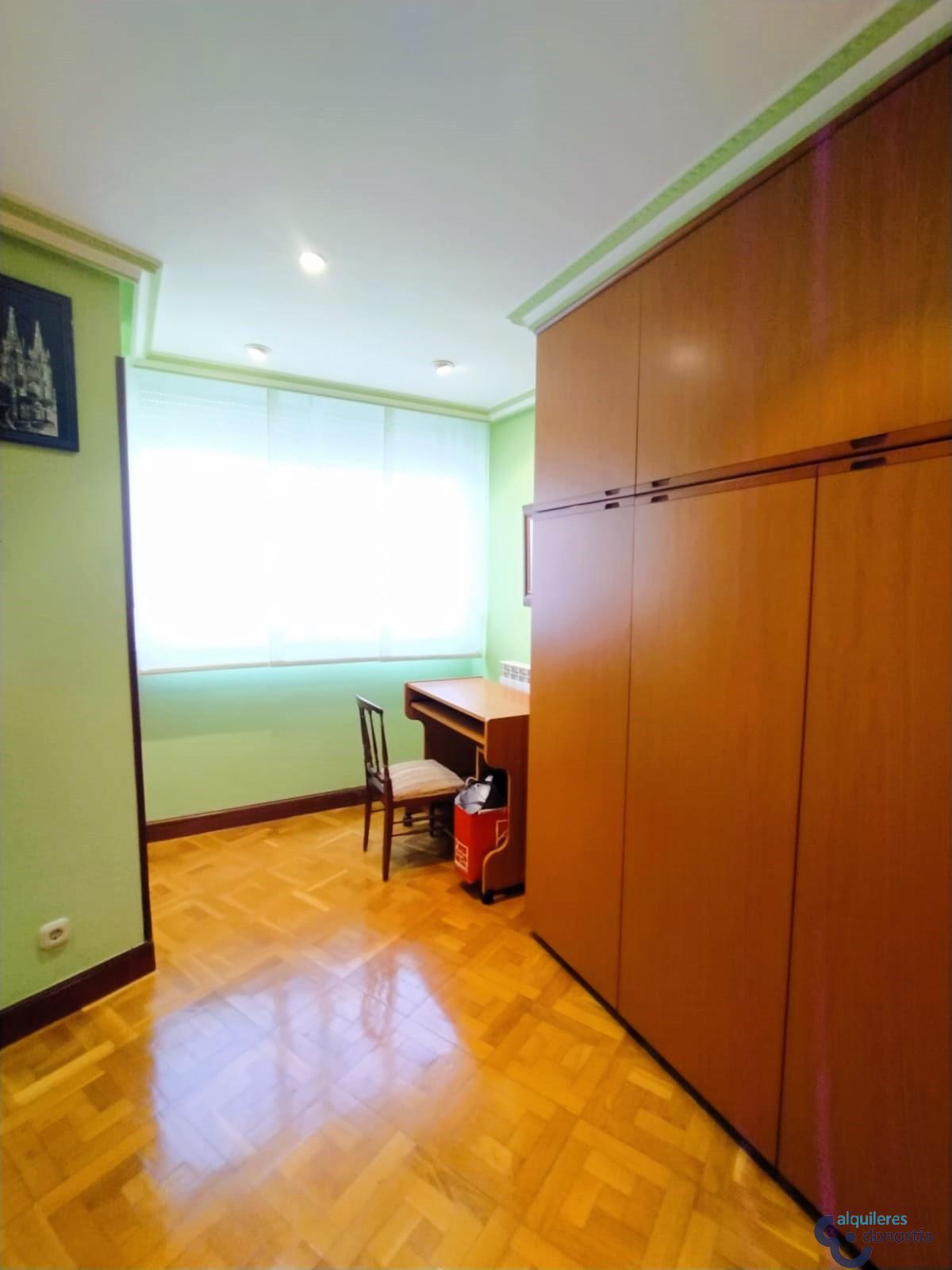 For rent of flat in Donostia-San Sebastián