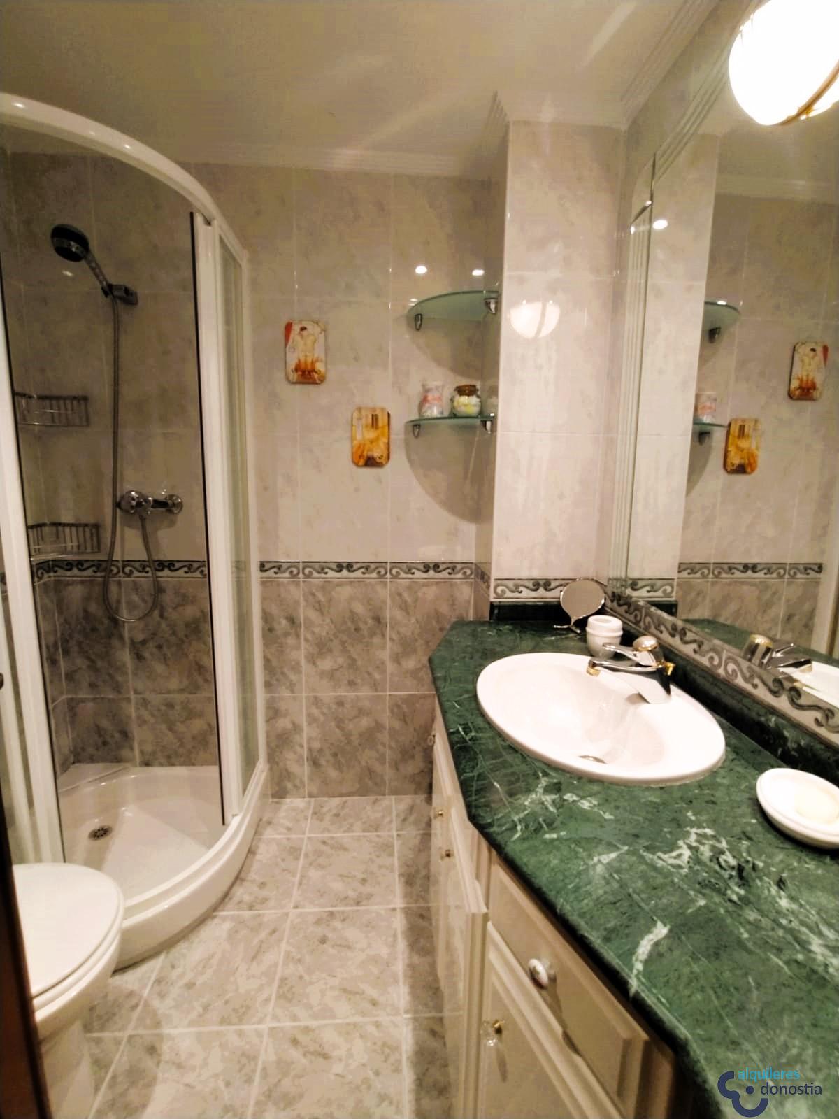For rent of flat in Donostia-San Sebastián