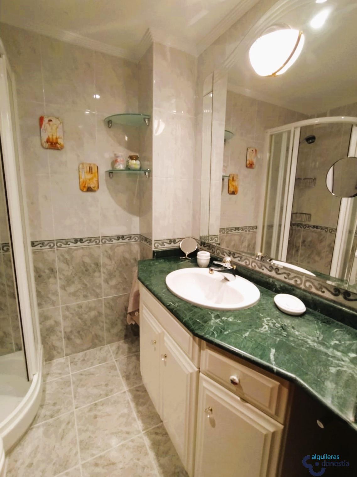 For rent of flat in Donostia-San Sebastián