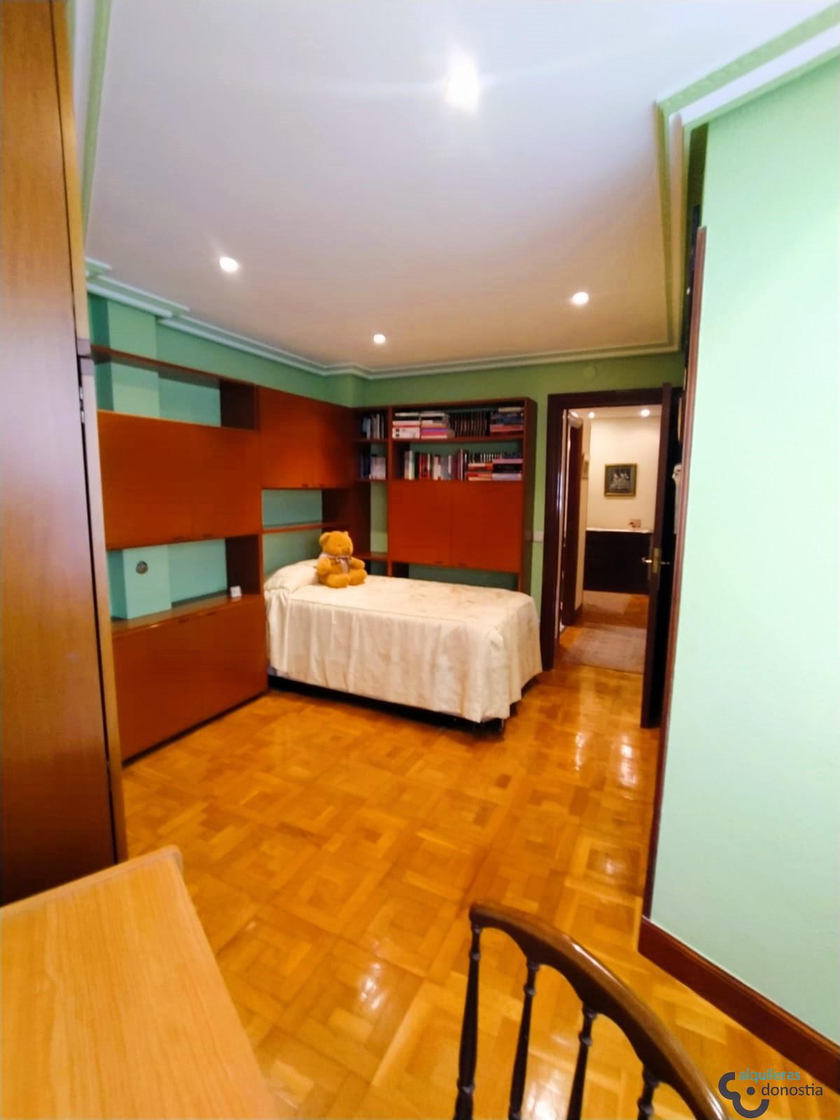 For rent of flat in Donostia-San Sebastián