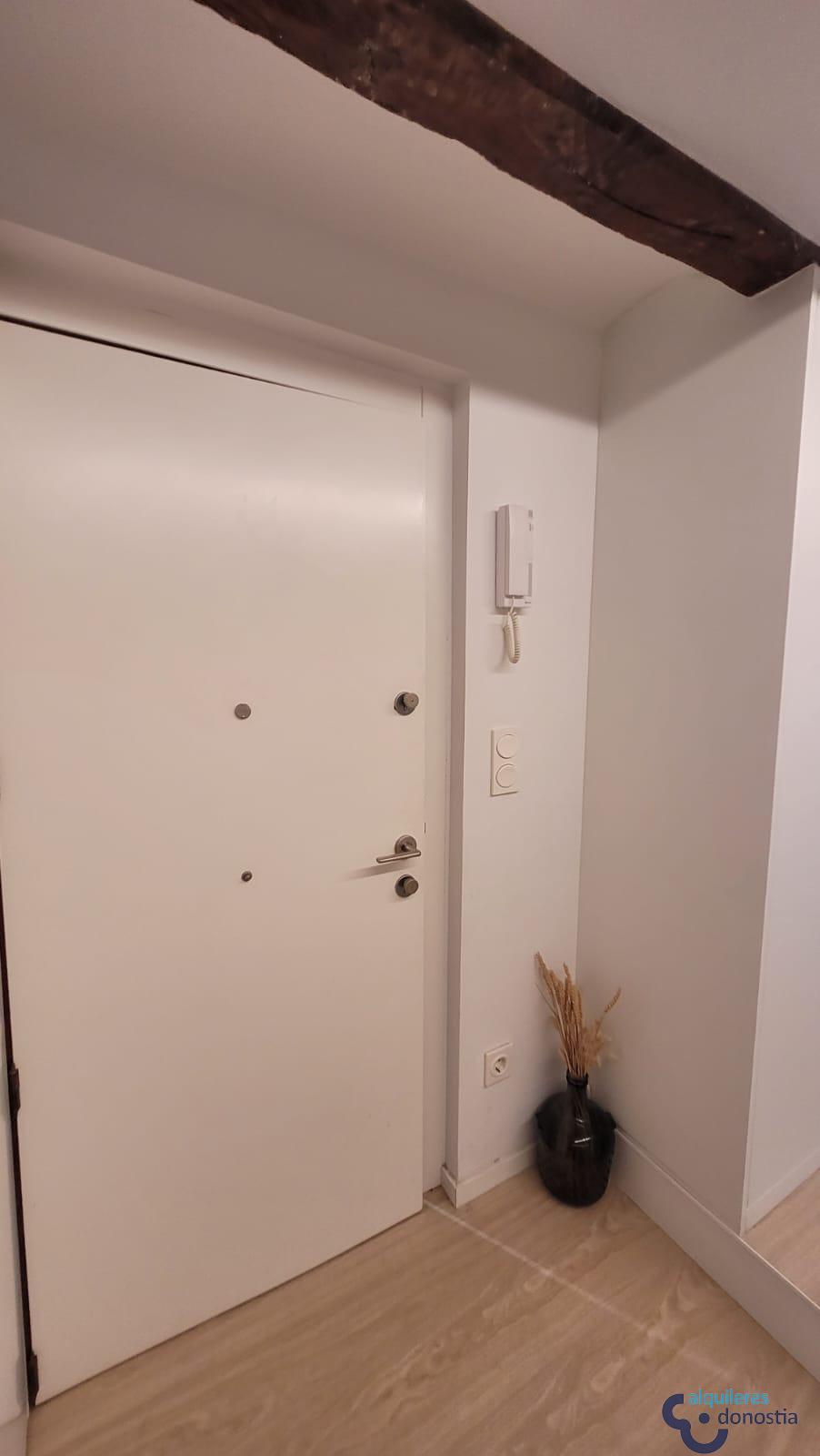 For rent of flat in Donostia-San Sebastián