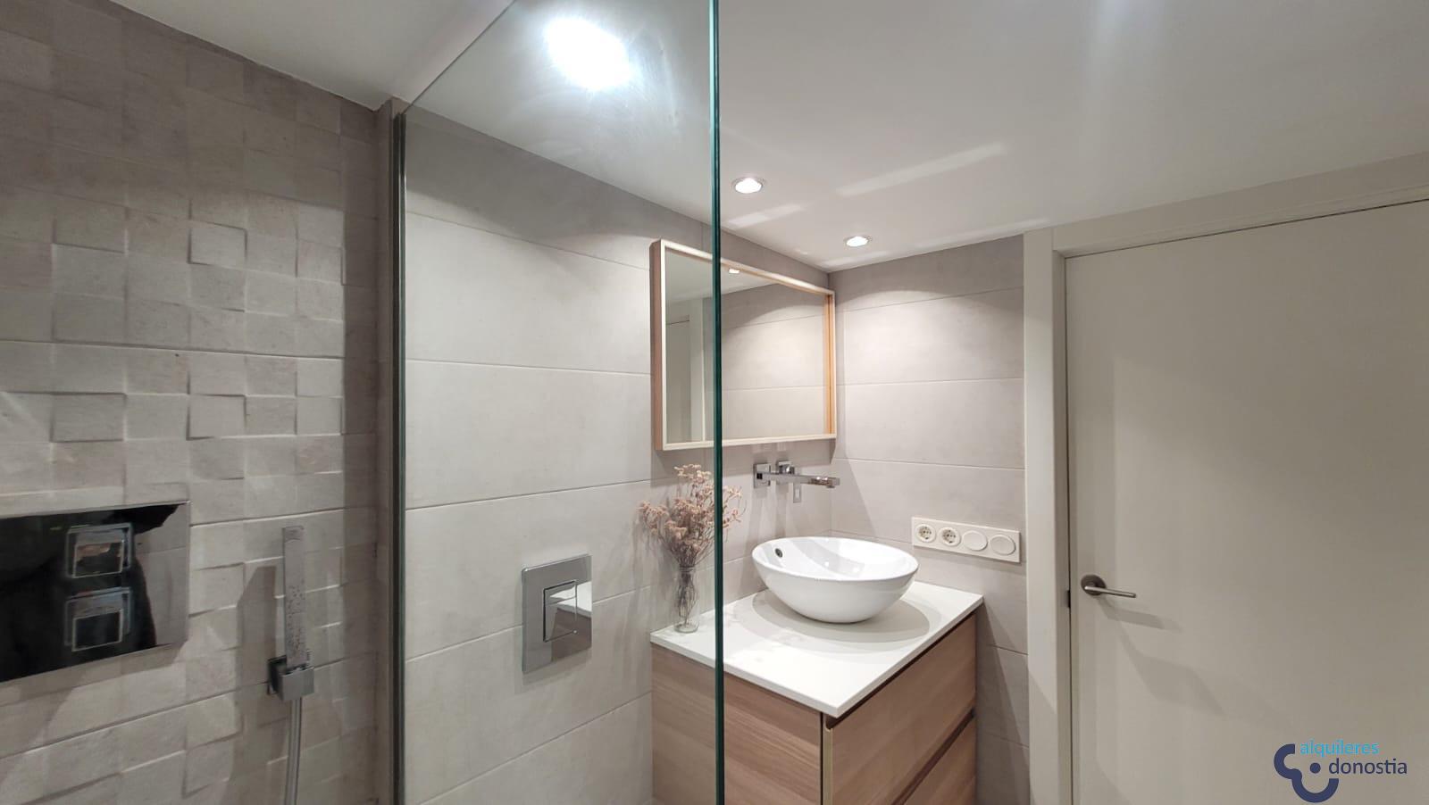 For rent of flat in Donostia-San Sebastián