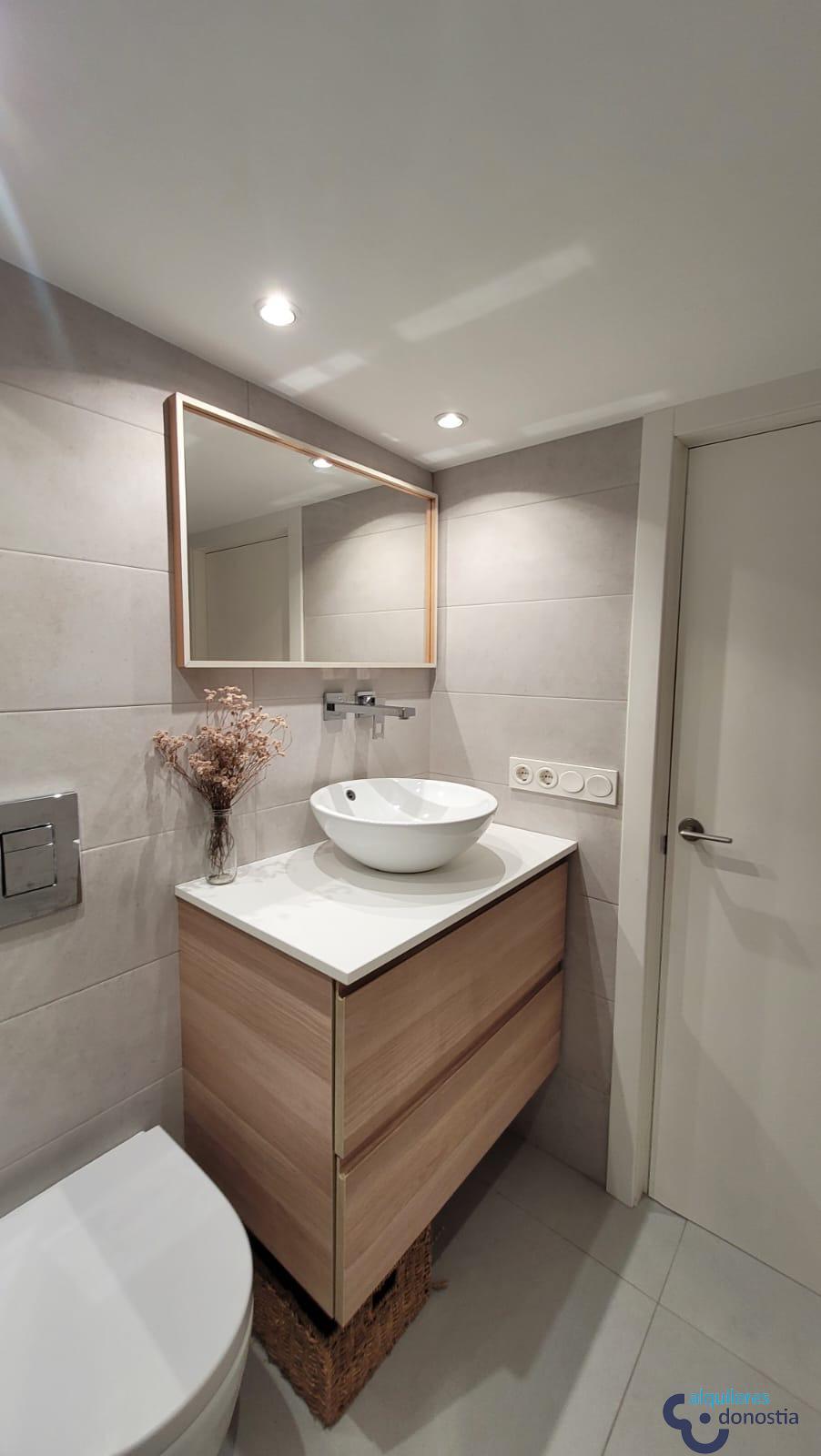 For rent of flat in Donostia-San Sebastián