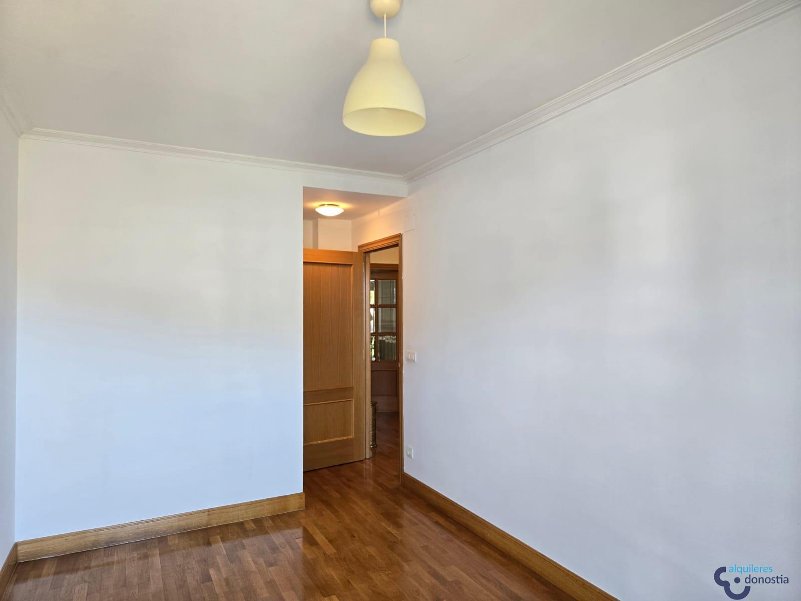 For rent of flat in Orio
