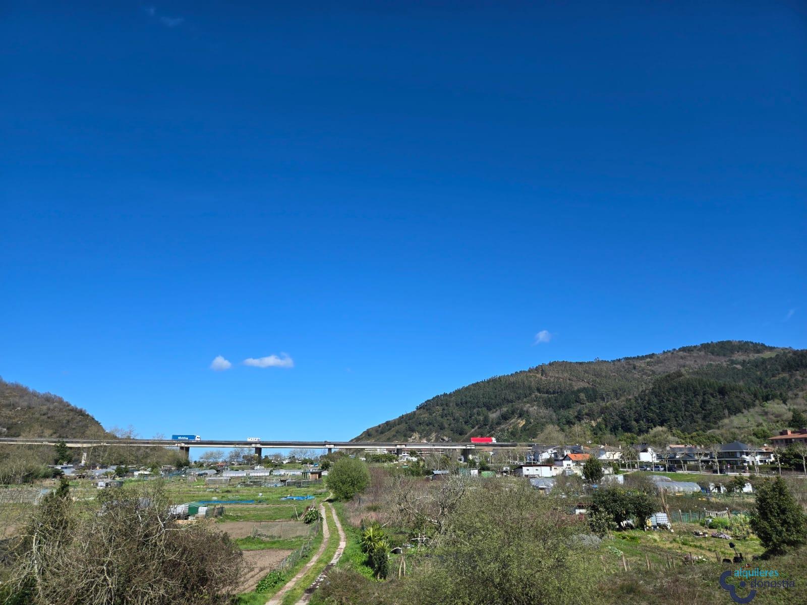 For rent of flat in Orio